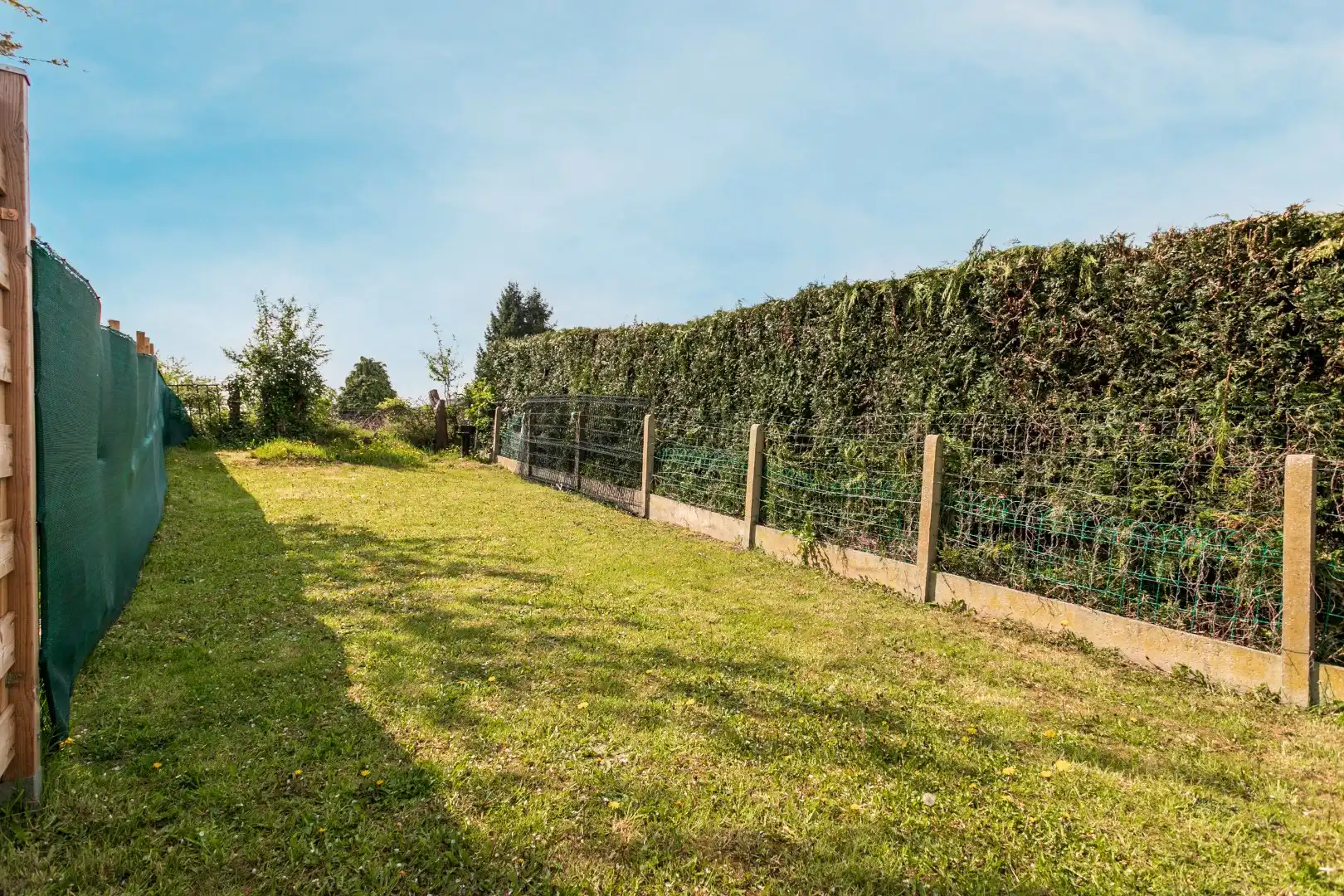 Instapklare woning met tuin te Sint-Pieters-Leeuw foto 9