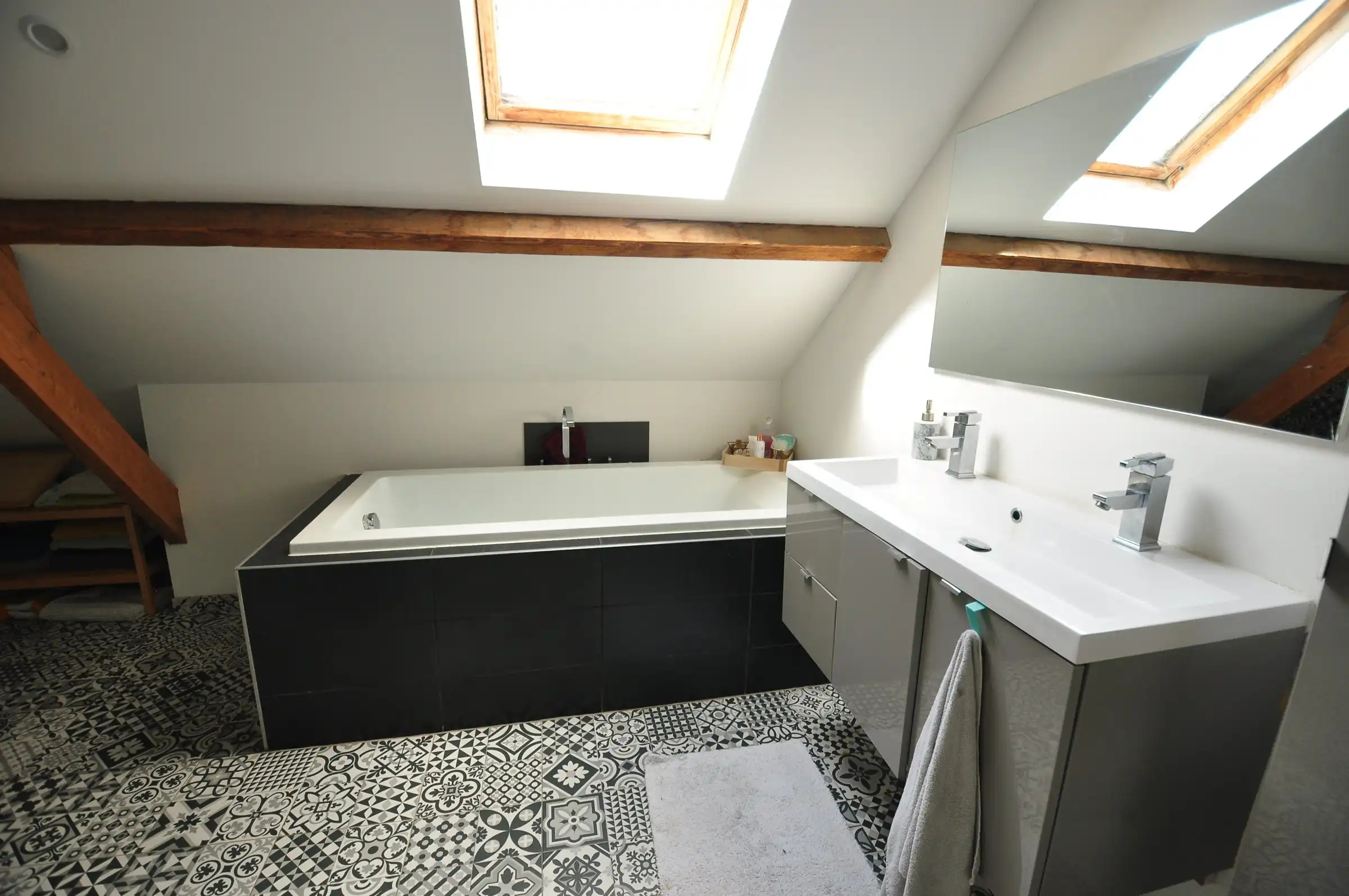 Goed gelegen woning met grote zonnige tuin foto 6