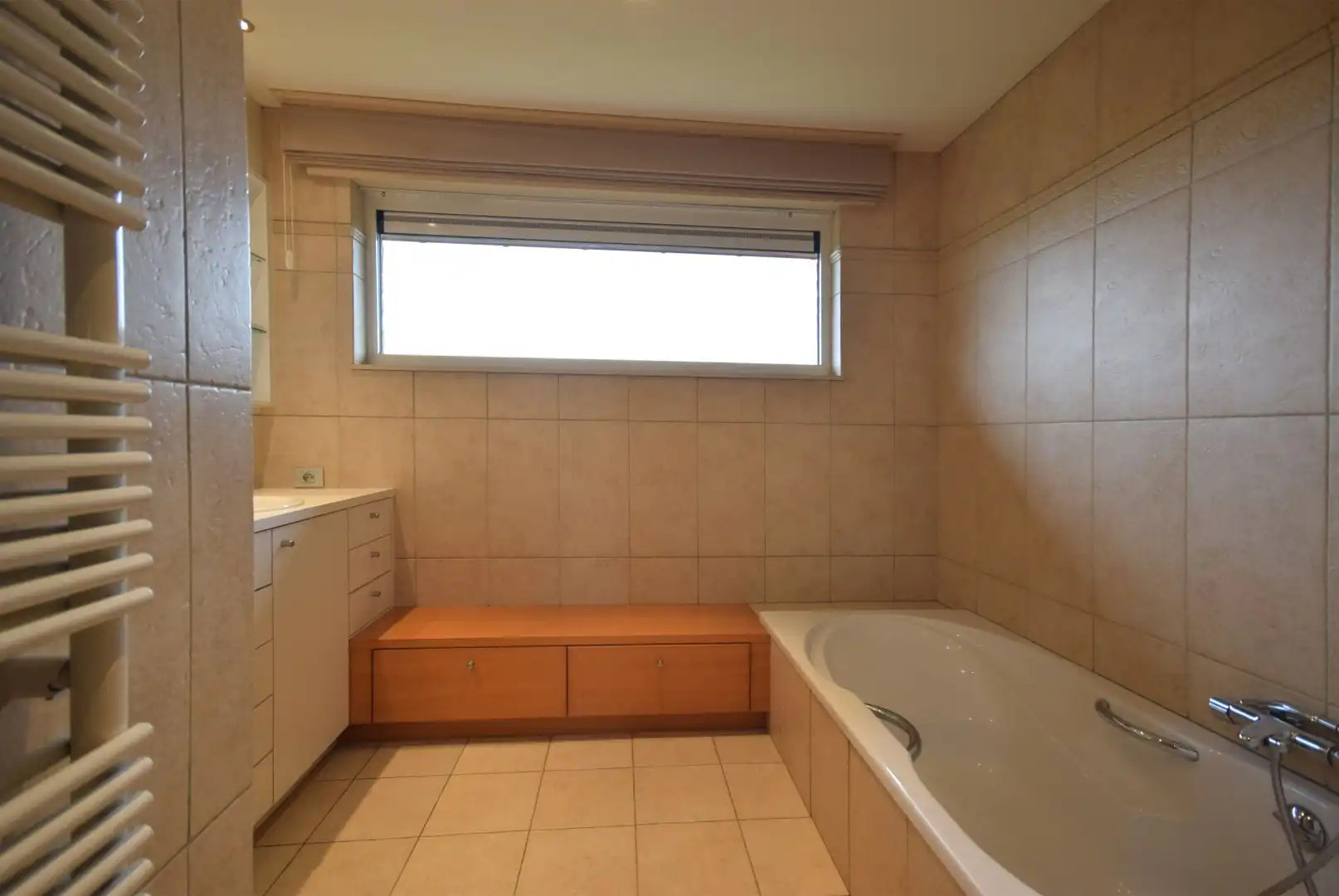 Landelijk en rustig gelegen villa met tuin foto 10