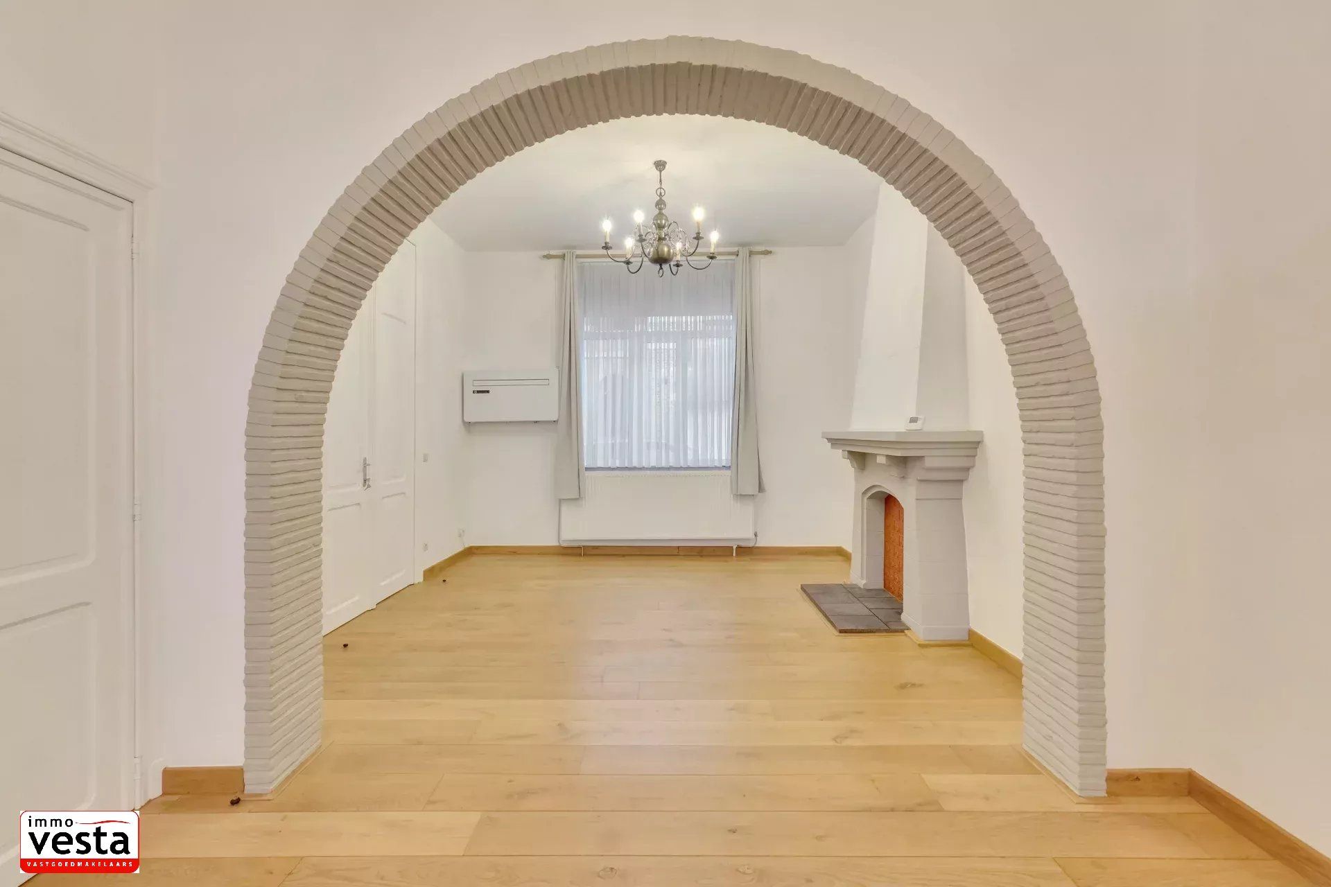 Goed gelegen, energetisch gerenoveerde stadwoning foto 6