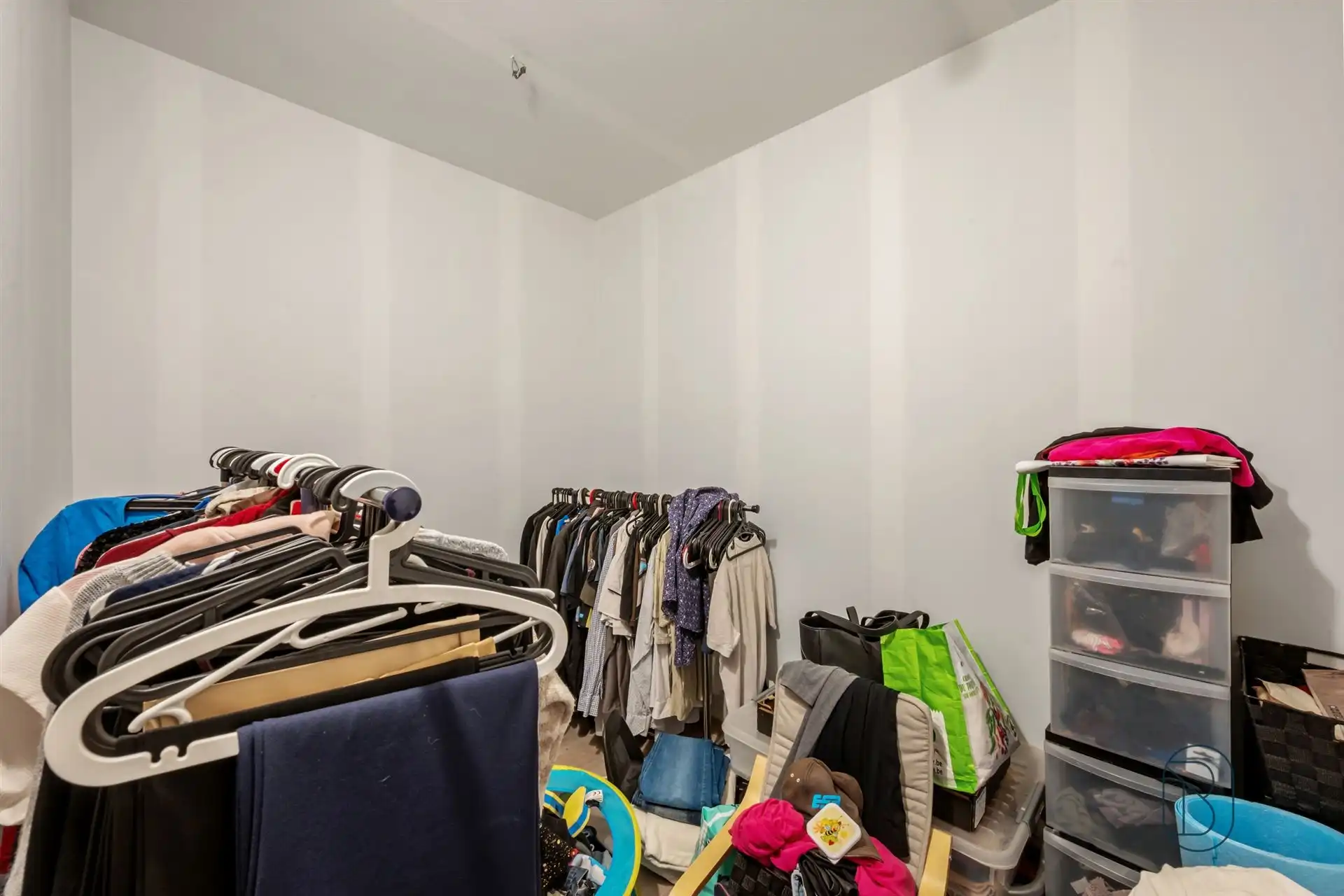 Ruime gezinswoning met 4 slpk, garage en zonnige tuin foto 20