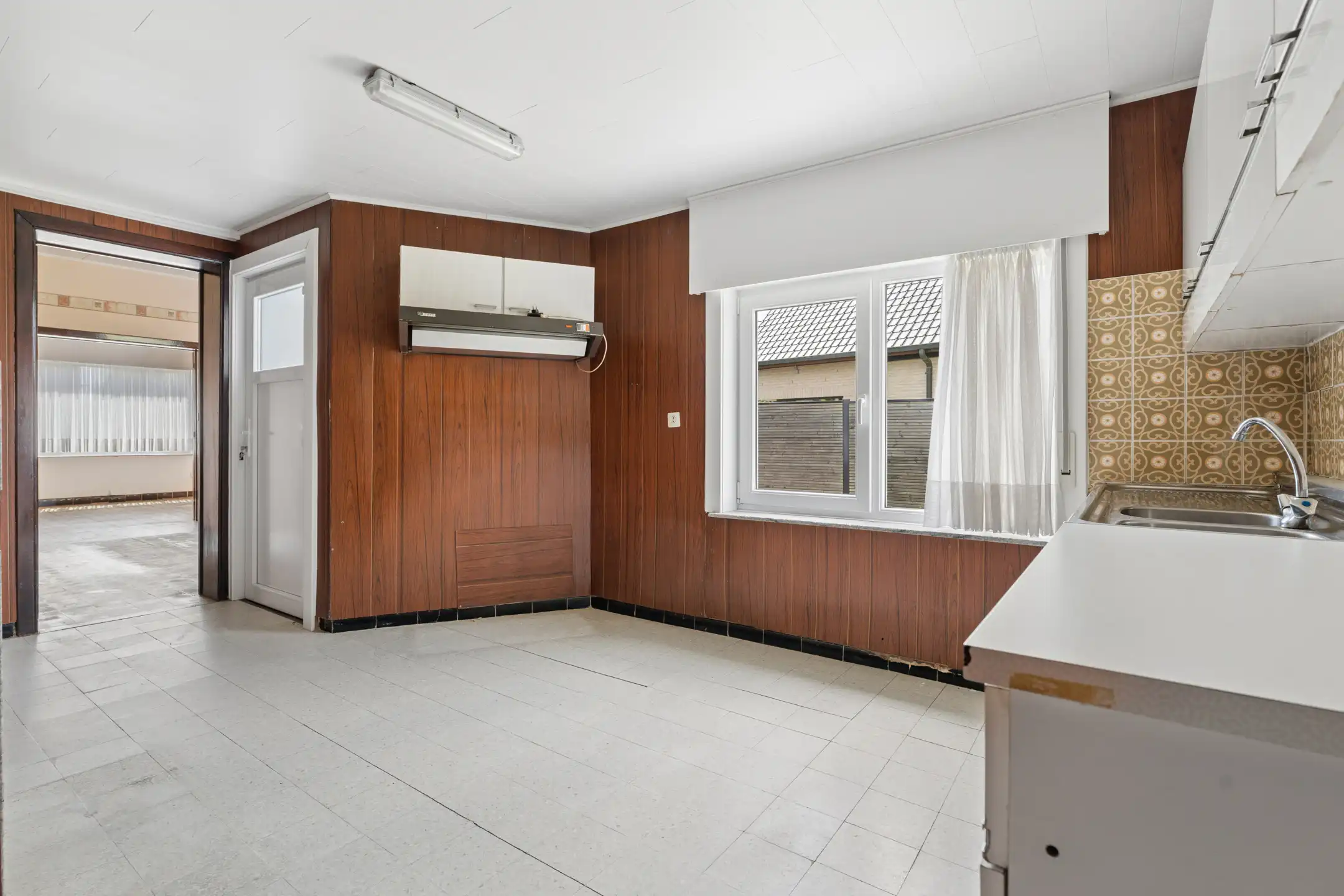  Te renoveren 3-gevelwoning in rustige doodlopende straat  foto 8