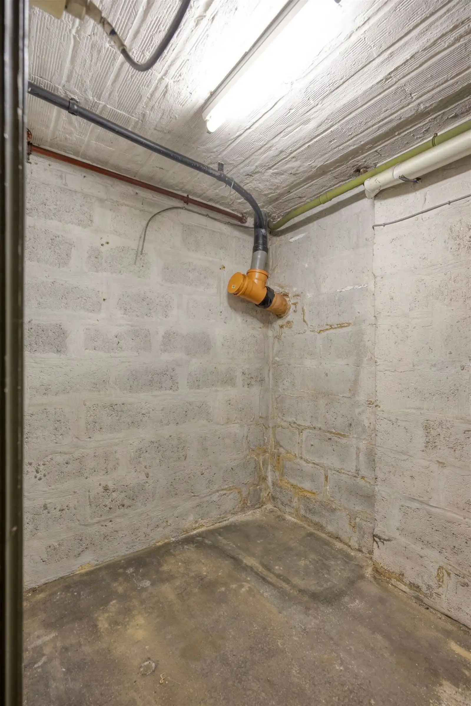 Woning met garage (aan de overkant) en 3 slaapkamers foto 29