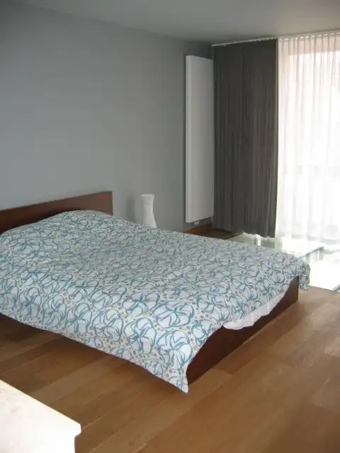 Stijlvol duplexappartement in centrum v Hoeselt met 1 slaapkamer en terras. Geen gemeenschappelijke onkosten foto 9