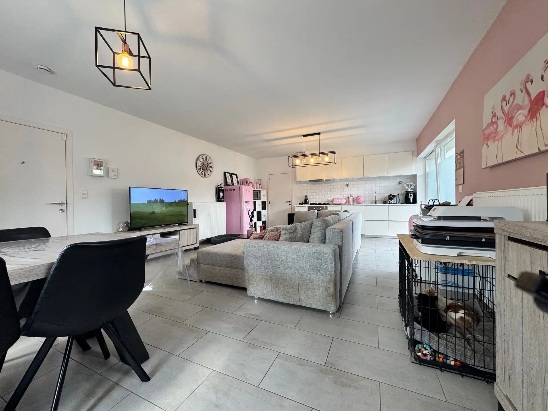 Prachtig gelijkvloers appartement met twee slaapkamers, tuin en garage foto 3