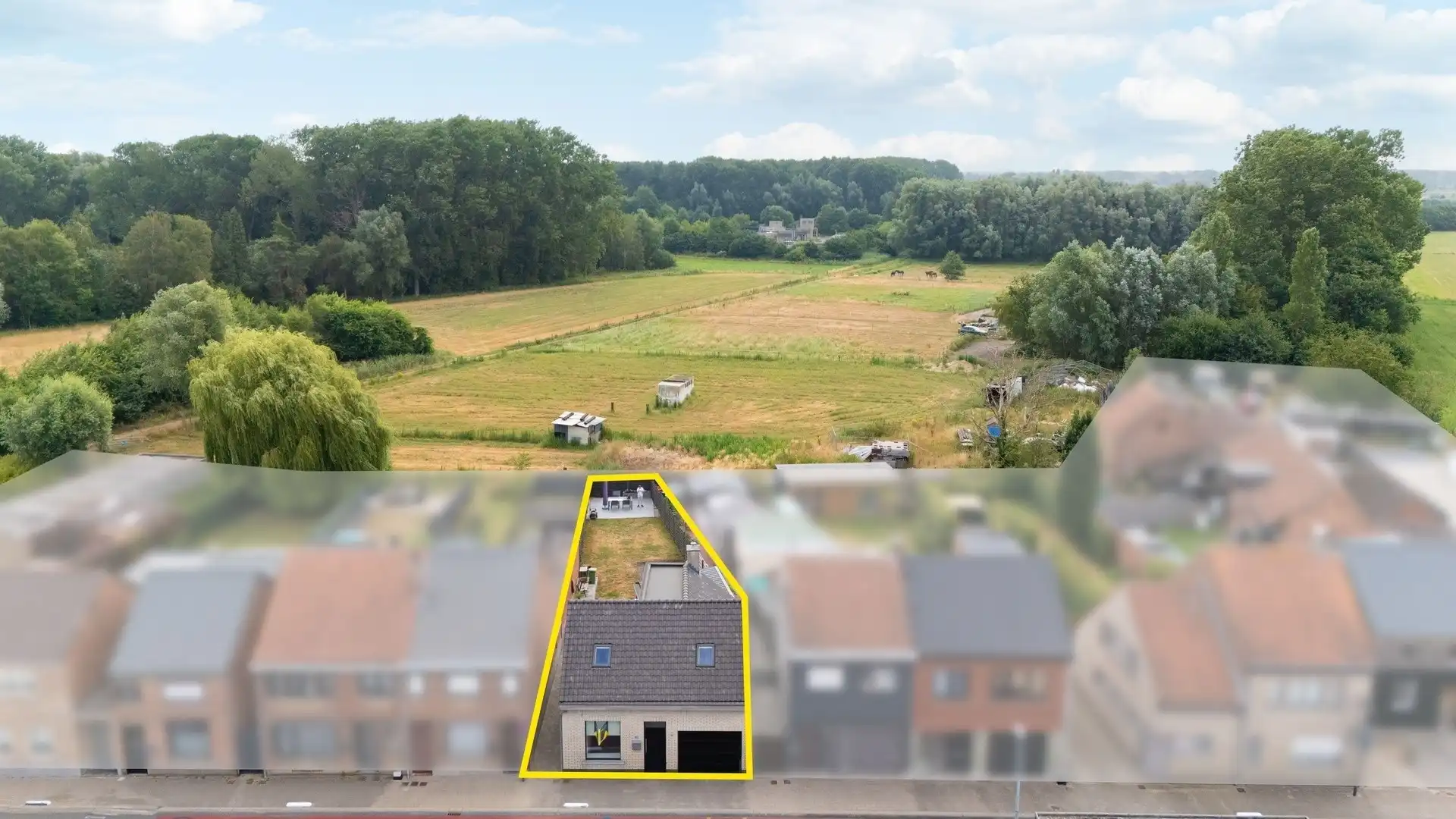 Instapklare woning met 2 slaapkamers en garage vlak bij het centrum van Stekene foto 28