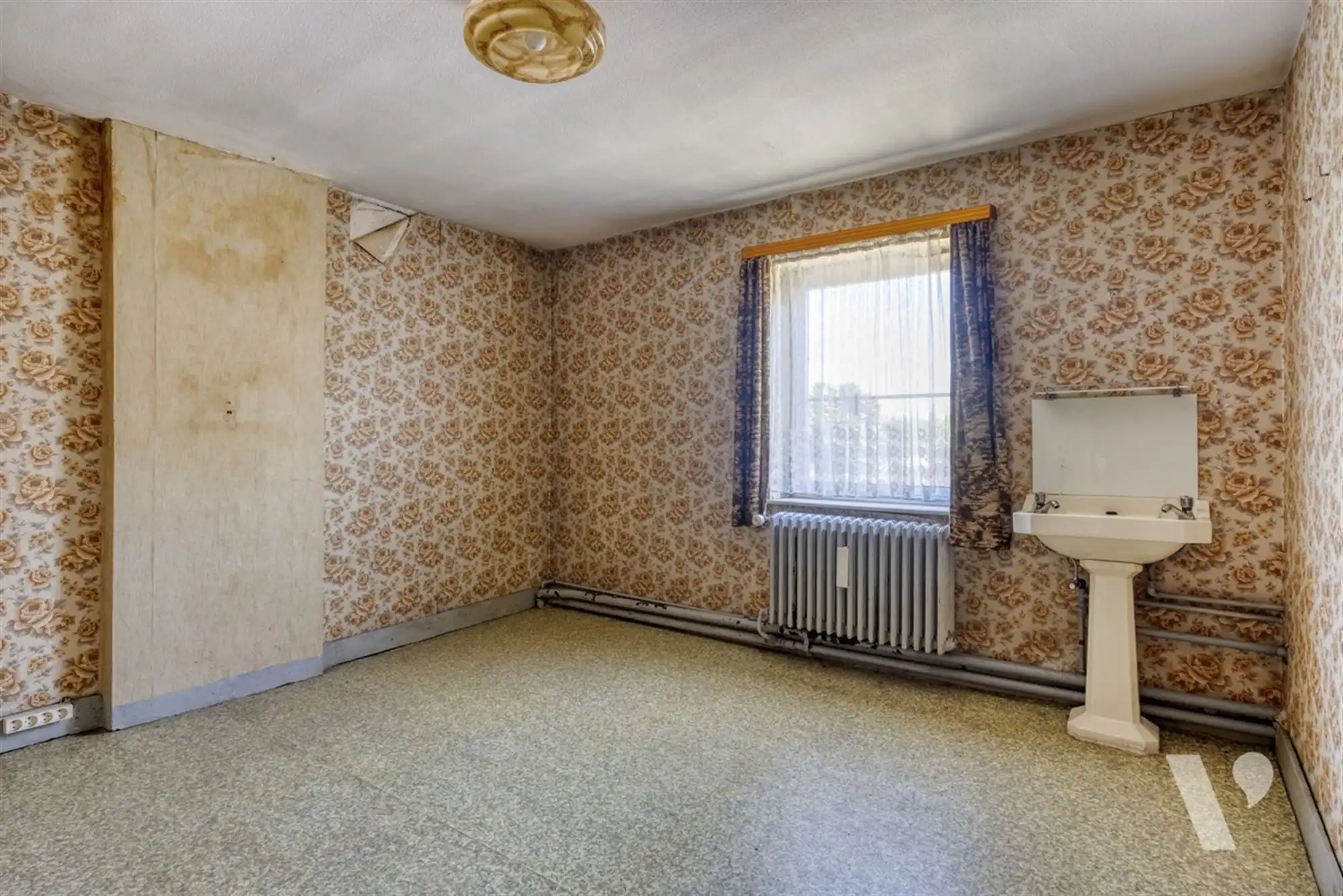 Statige woning met bijgebouw, tuin en weiland op 61a87ca foto 21