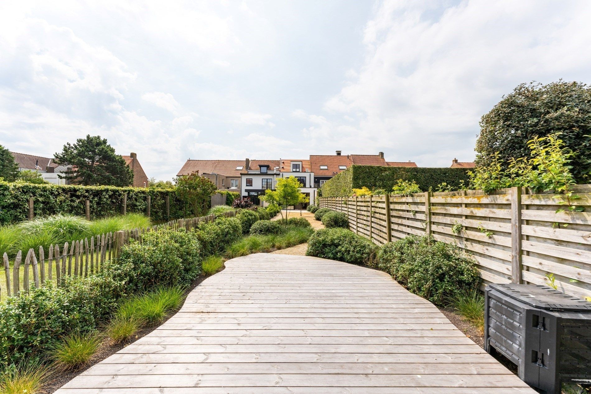 Knap gerenoveerde woning met parkeerplaats te Oud Knokke foto 9