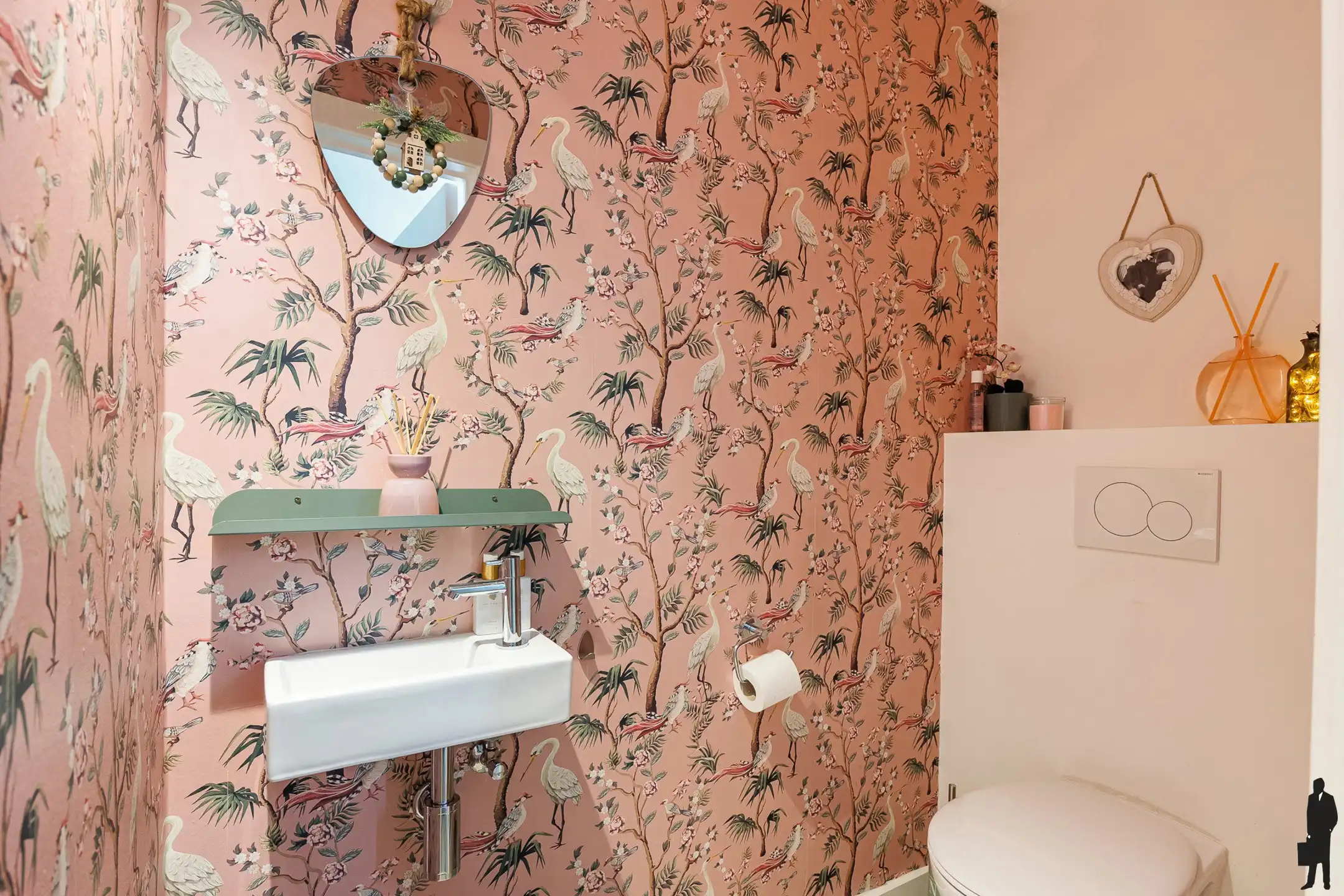 Instapklaar triplex appartement op toplocatie in Sint-Niklaas foto 8
