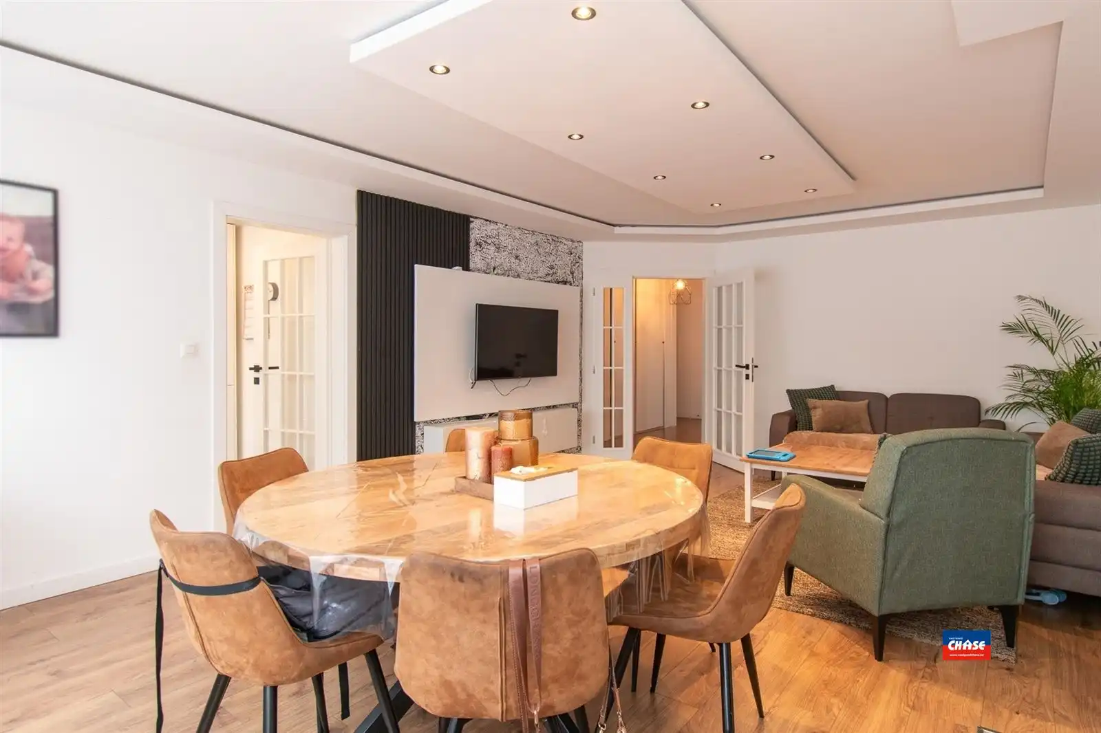 Appartement met 3 slaapkamers + dressing, kelder en garage foto 3