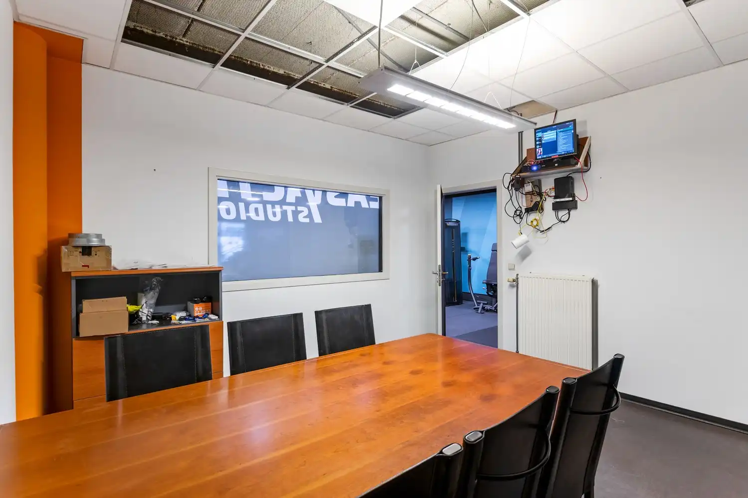 Gunstig gelegen handelspand in centrum van Aartselaar foto 16