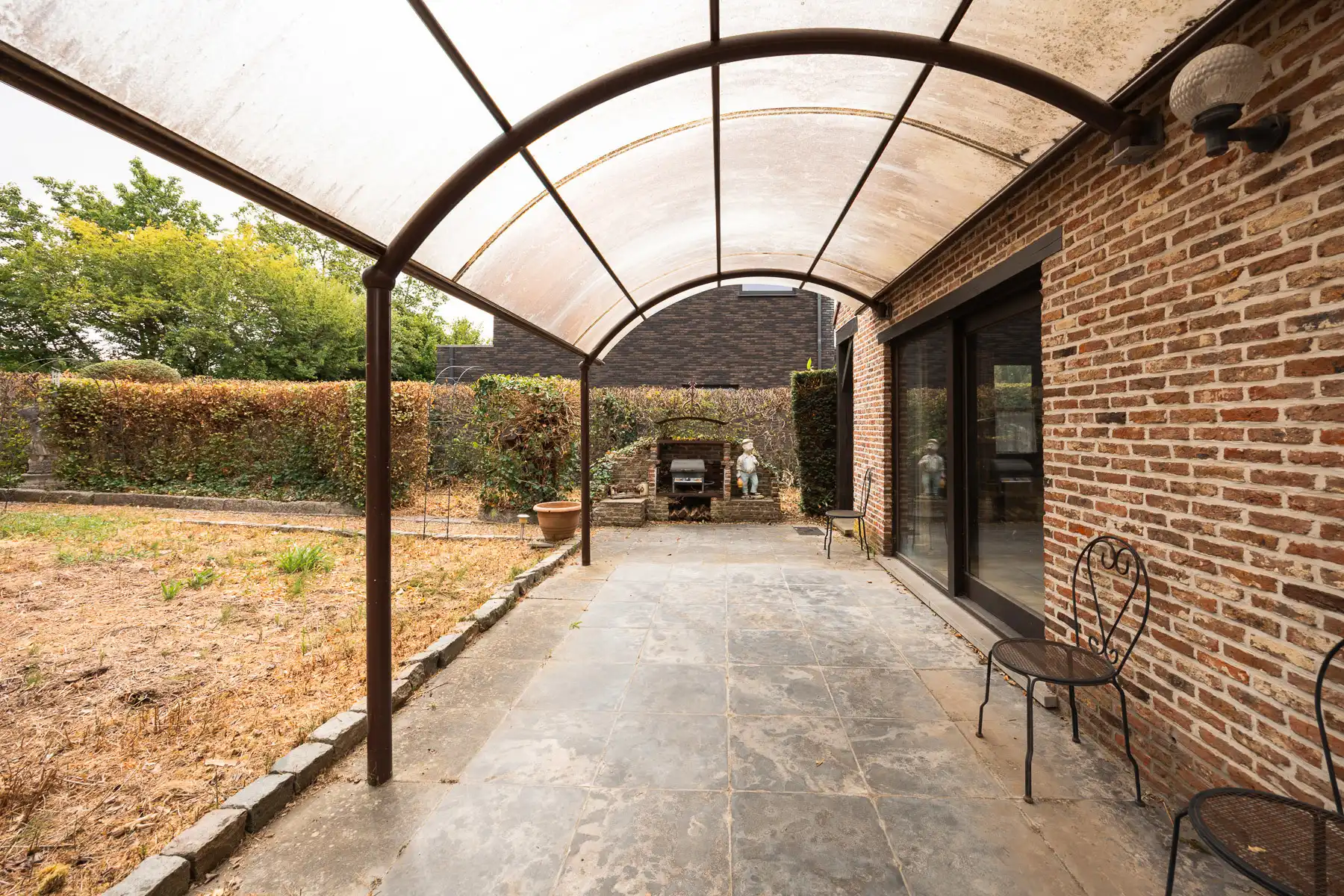 Charmante villa op perceel van 225 m² met garage foto 21