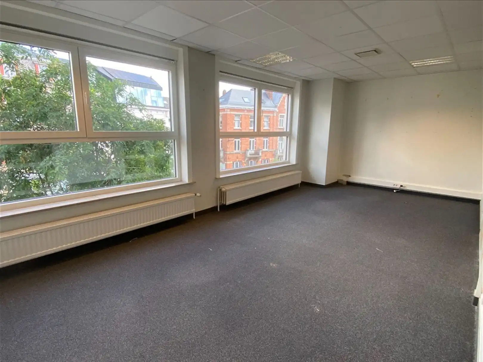 Lichtrijke kantoren in hartje Gent foto 7