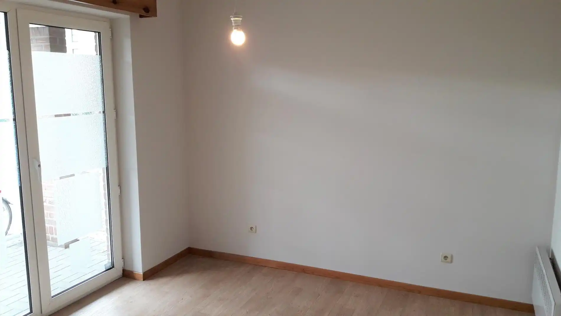 Gelijkvloers appartement met terras en autostandplaats foto 7