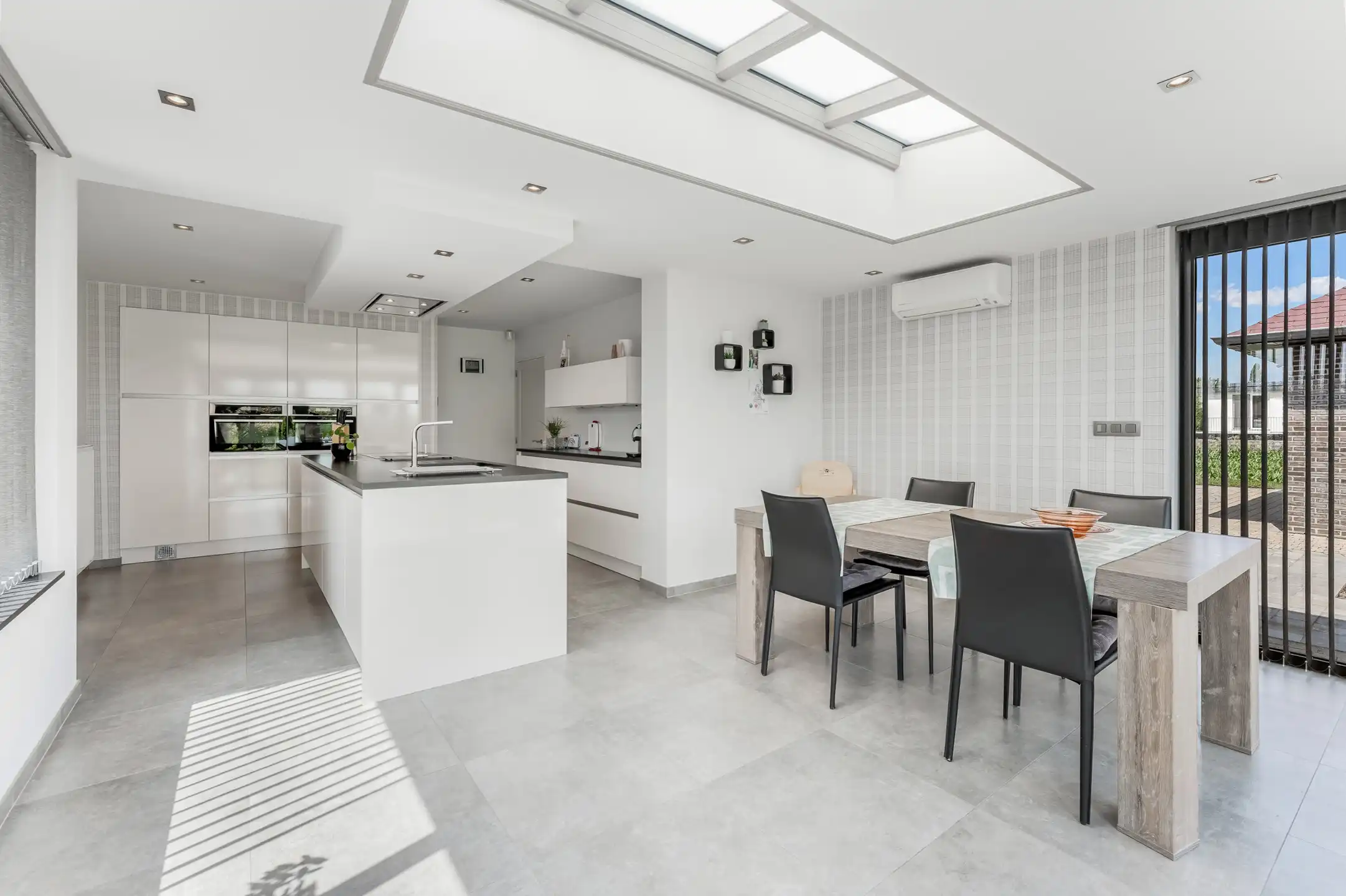 Vrijstaande villa op 28a22ca in Val-Meer foto 12