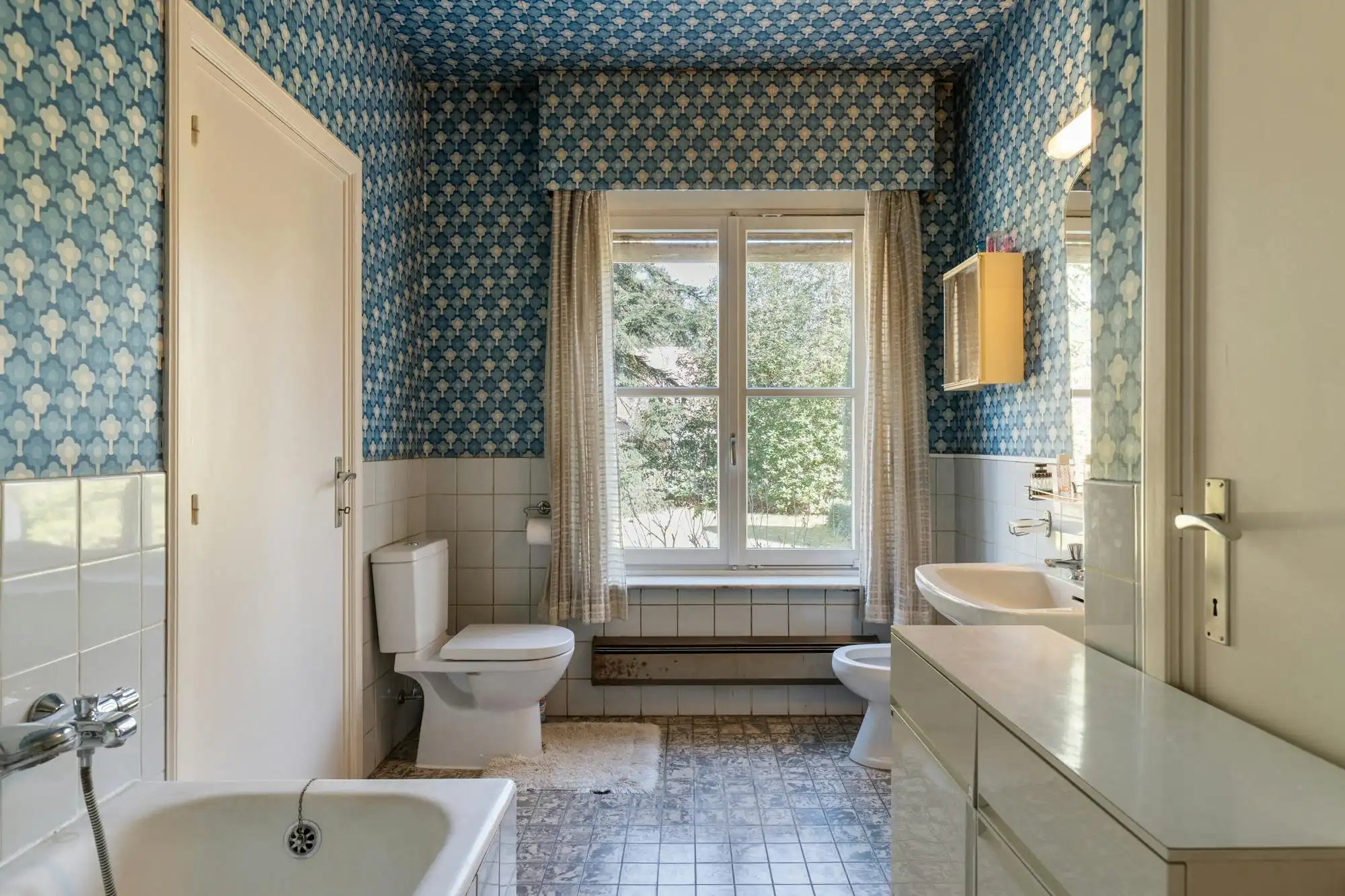 Ruime karaktervolle villa in het Lindenpark te Deurle foto 12