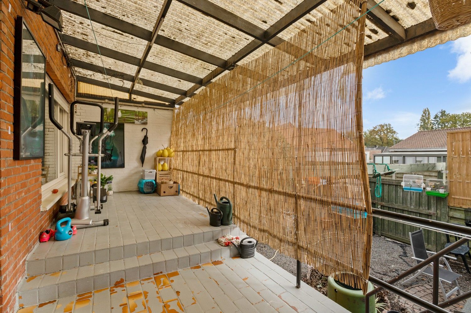 Op te frissen woning op toplocatie met 3 slaapkamers, zolder en kelder te Lier foto 8