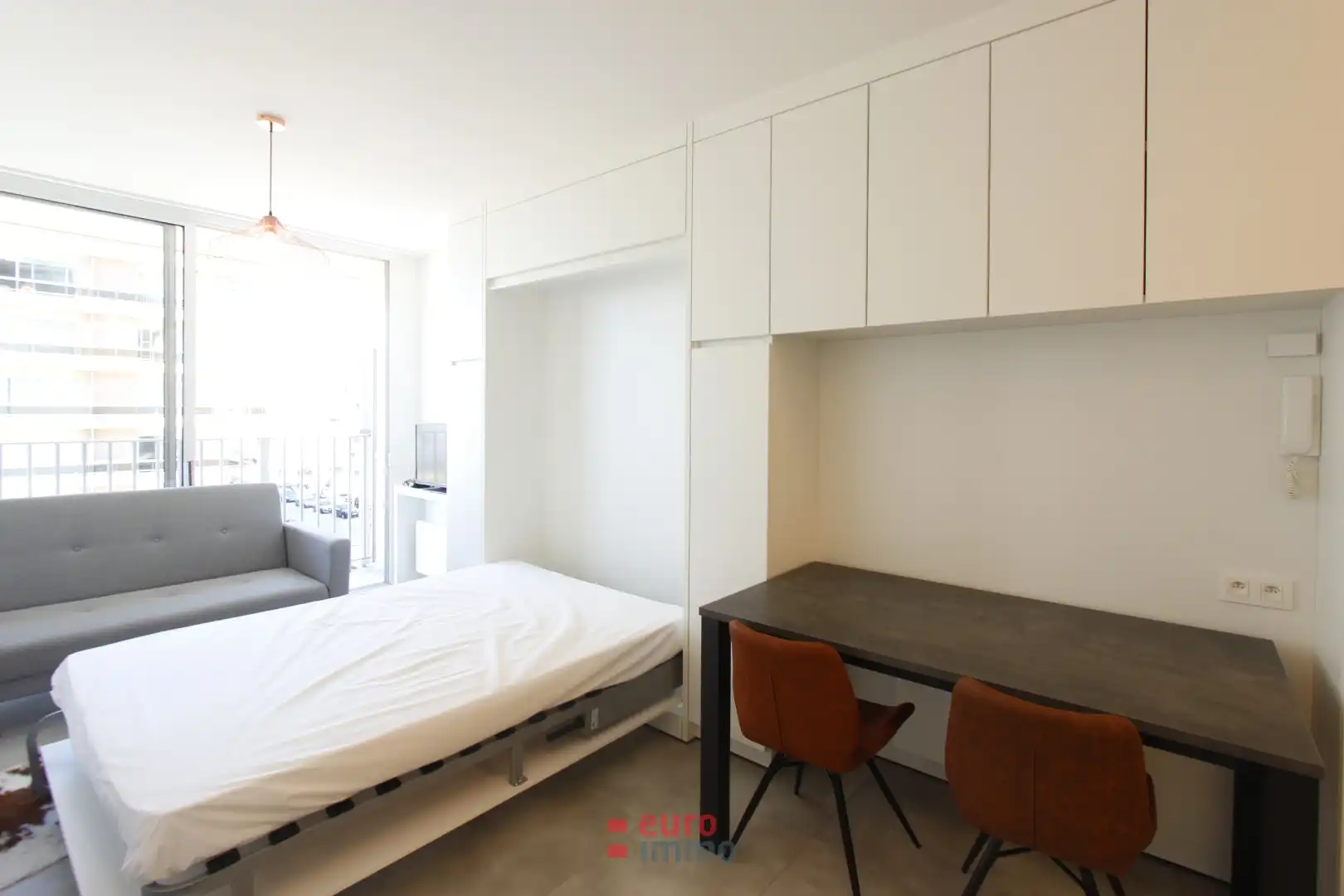 Leuke verhuurde studio met zuidwest-oriëntatie foto 5