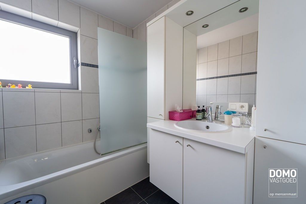 Energiezuinig appartement op toplocatie in Kermt foto 16