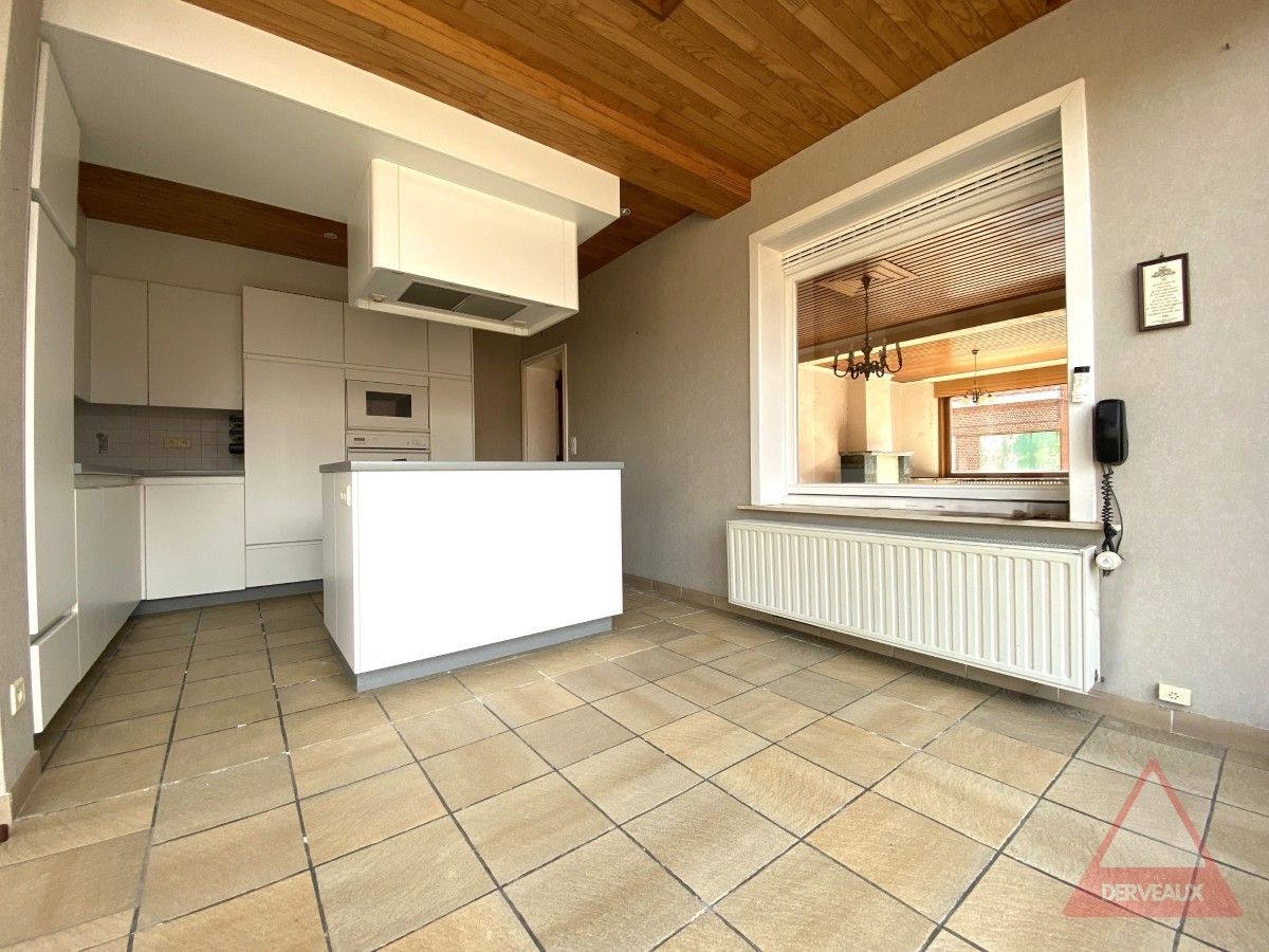 Moorslede – Te renoveren gesloten bebouwing met tuin en garage foto 6