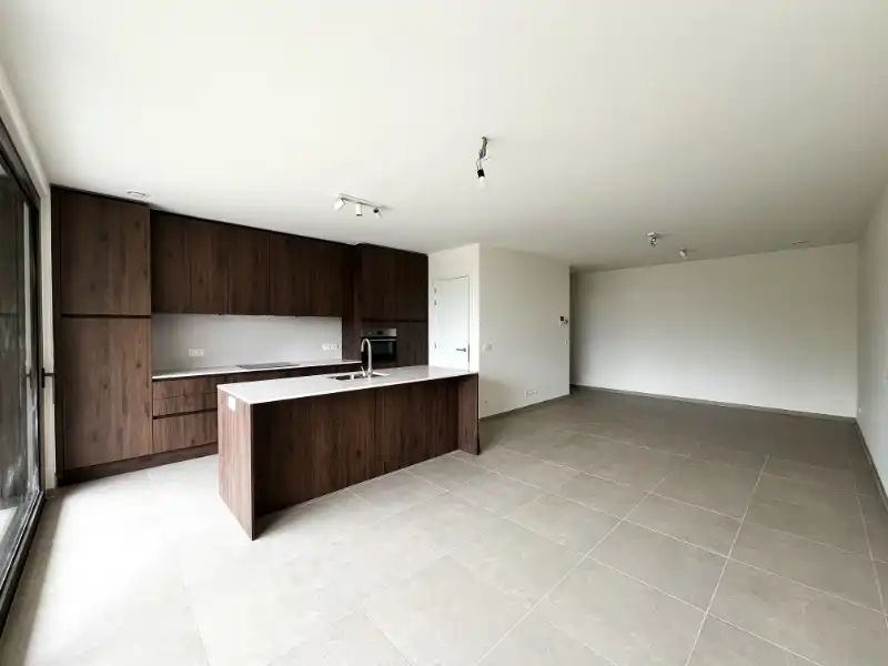 1 slaapkamer appartemnt met groot terras en garage foto 5