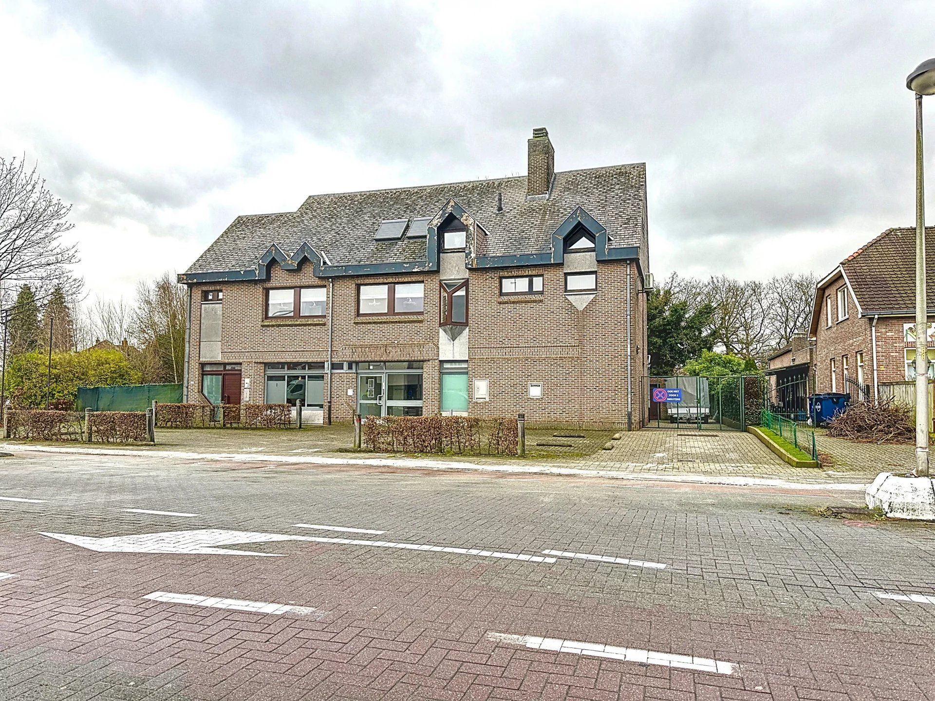 Ruim appartement in Lommel met 4 slaapkamers. foto 40