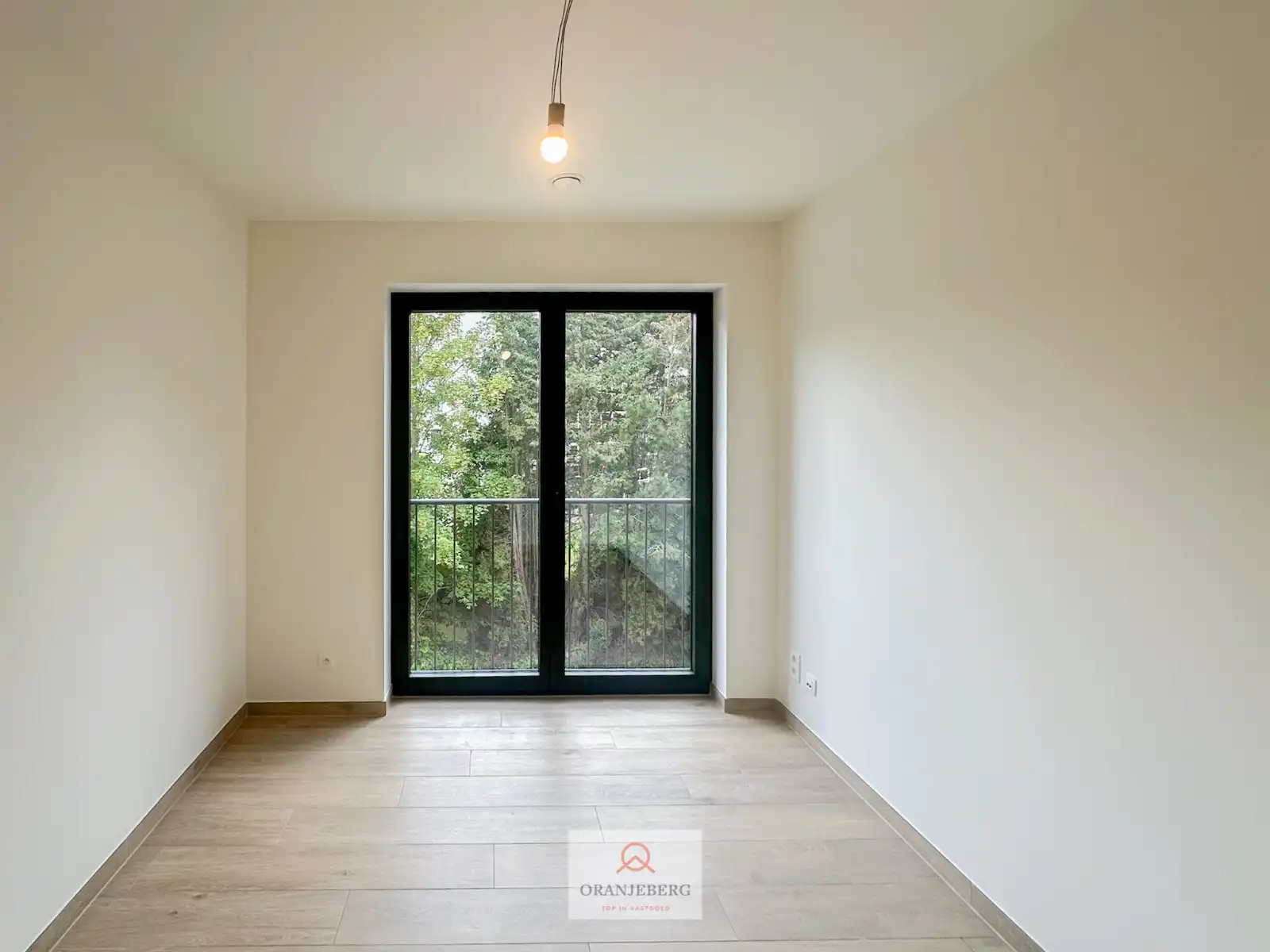 Parkappartement met 3 slps en ondergrondse staanplaats foto 12