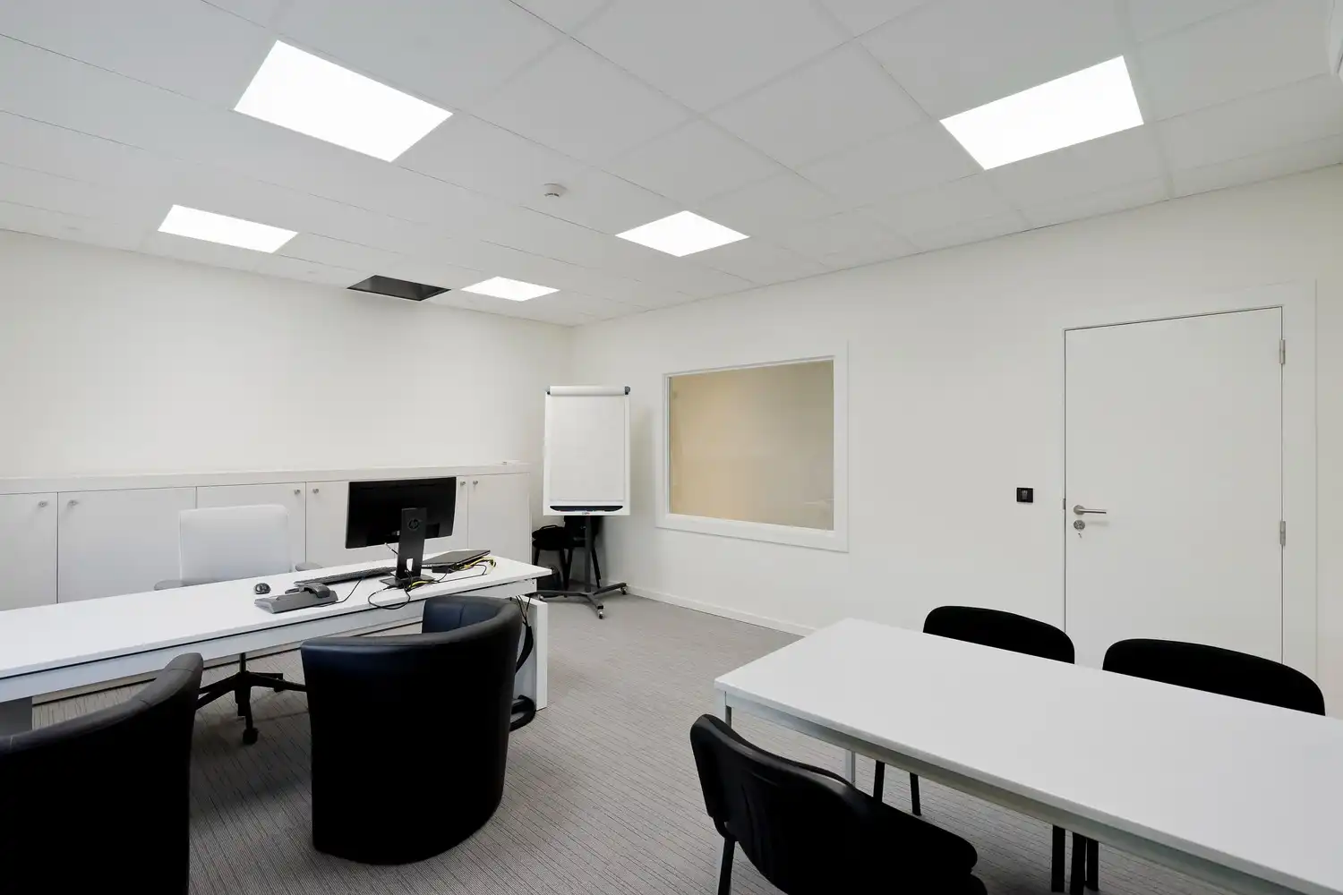 2.294m² Bedrijfsgebouw foto 31