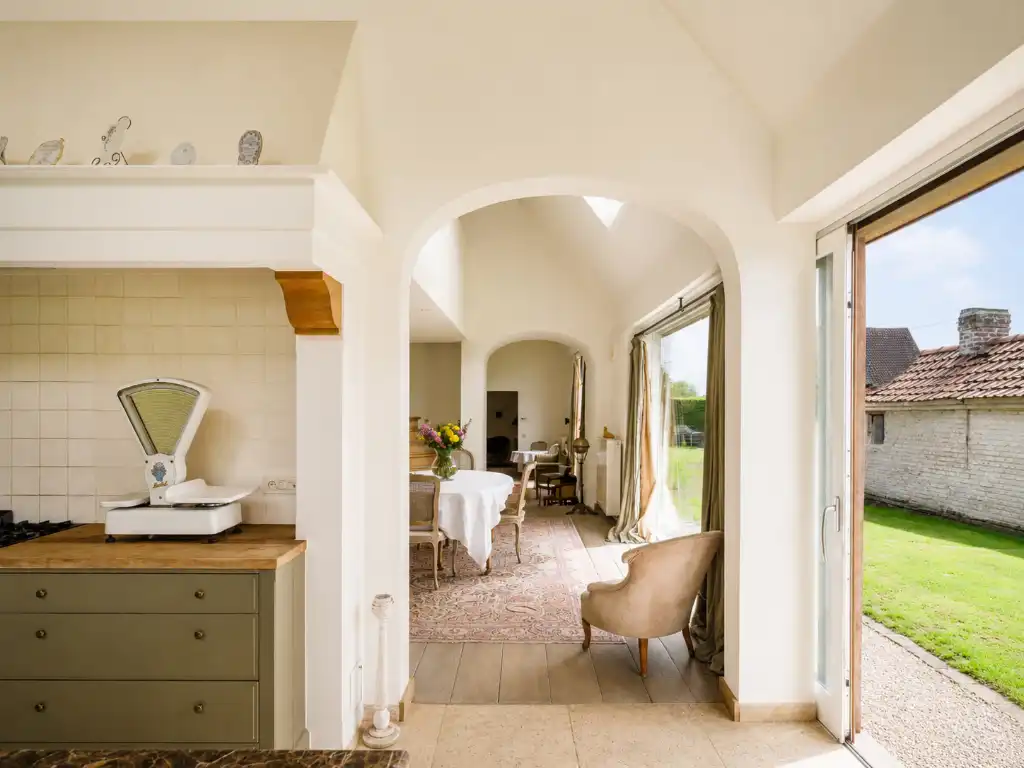 Karaktervolle gerenoveerde hoeve met zwembad en wijngaard op 4.700 m² te Vurste. foto 11