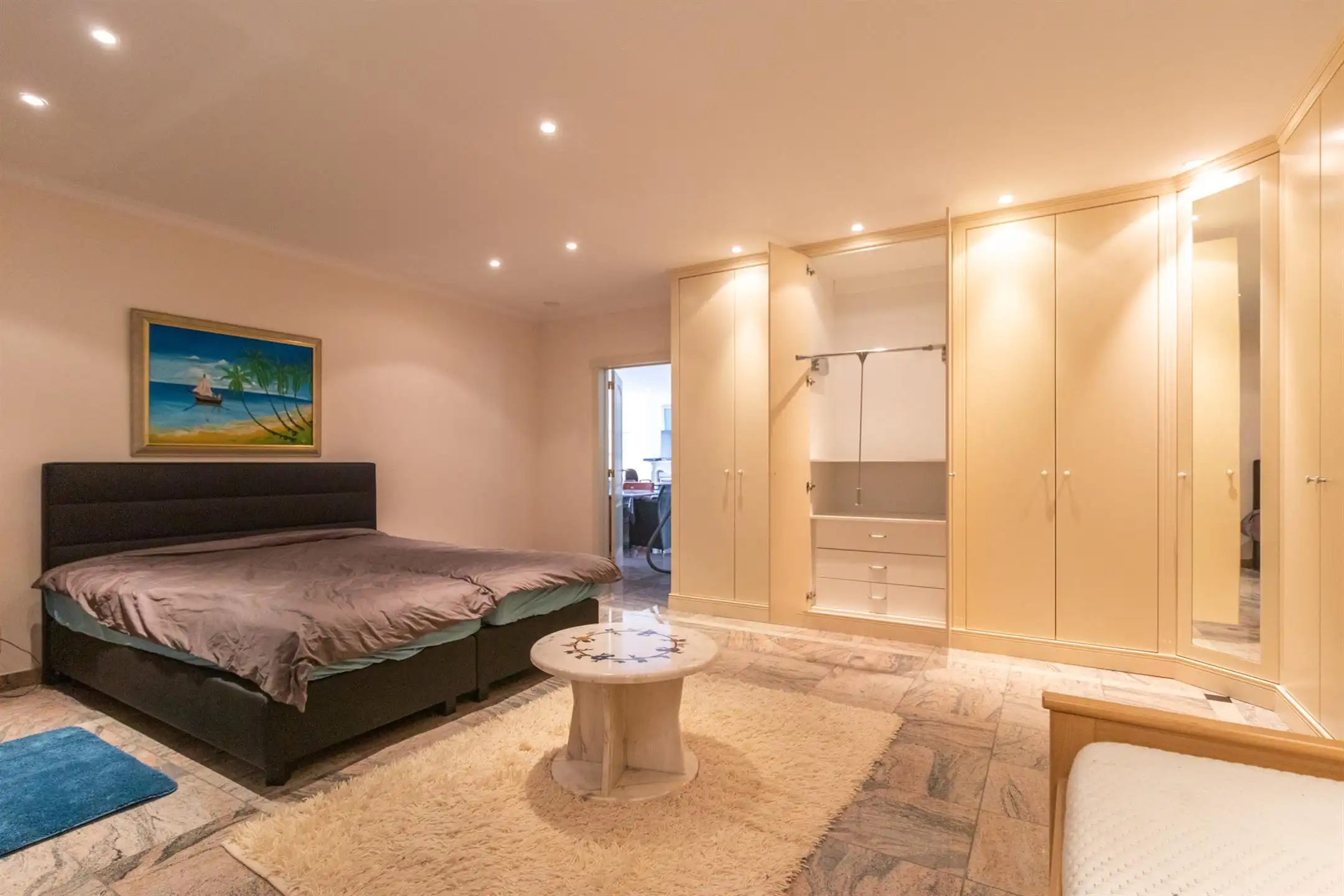 Appartement te huur foto 7