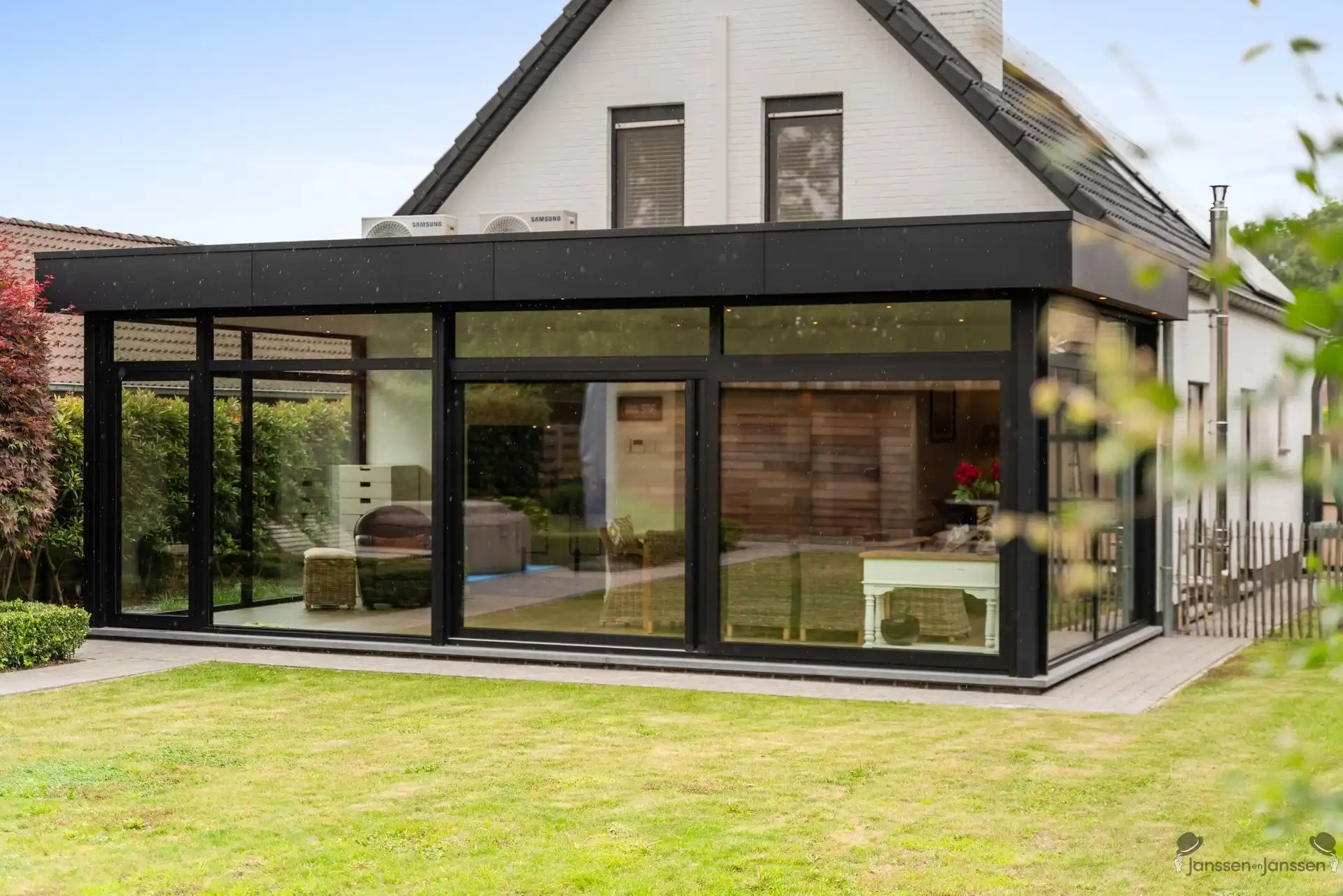 Moderne en lichtrijke woning op 600m² nabij centrum Brecht foto 26
