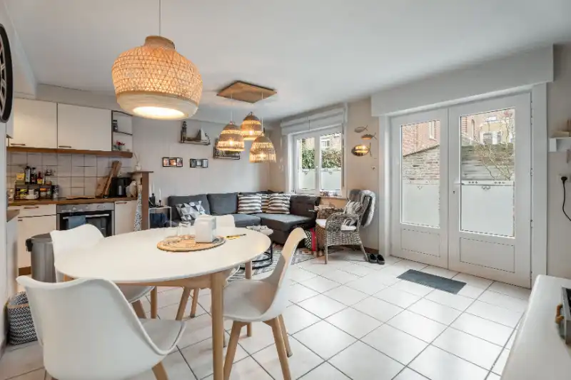 HALF OPEN BEBOUWING NABIJ DE MARKT VAN DE PANNE foto 25