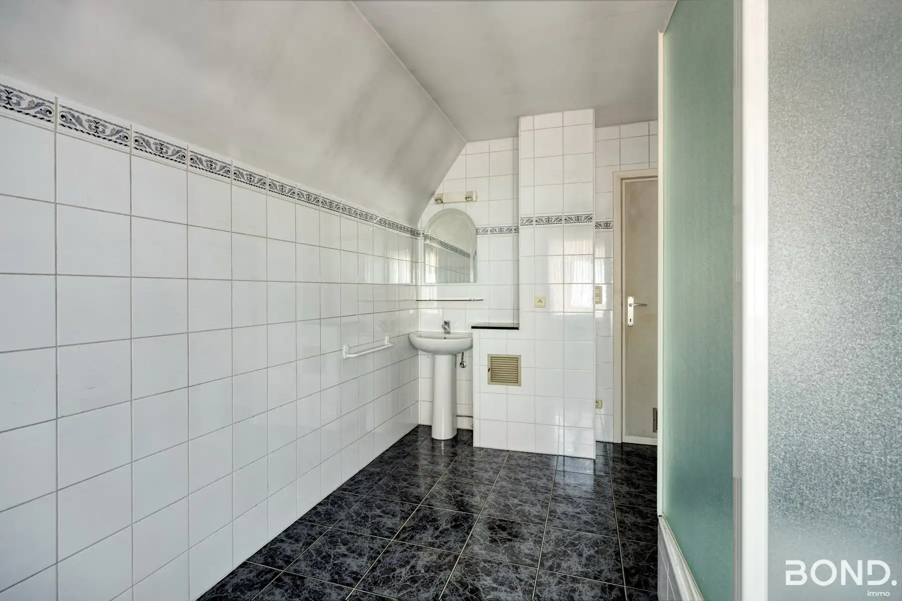 Ruime woning met prachtige tuin in Rotselaar! foto 15