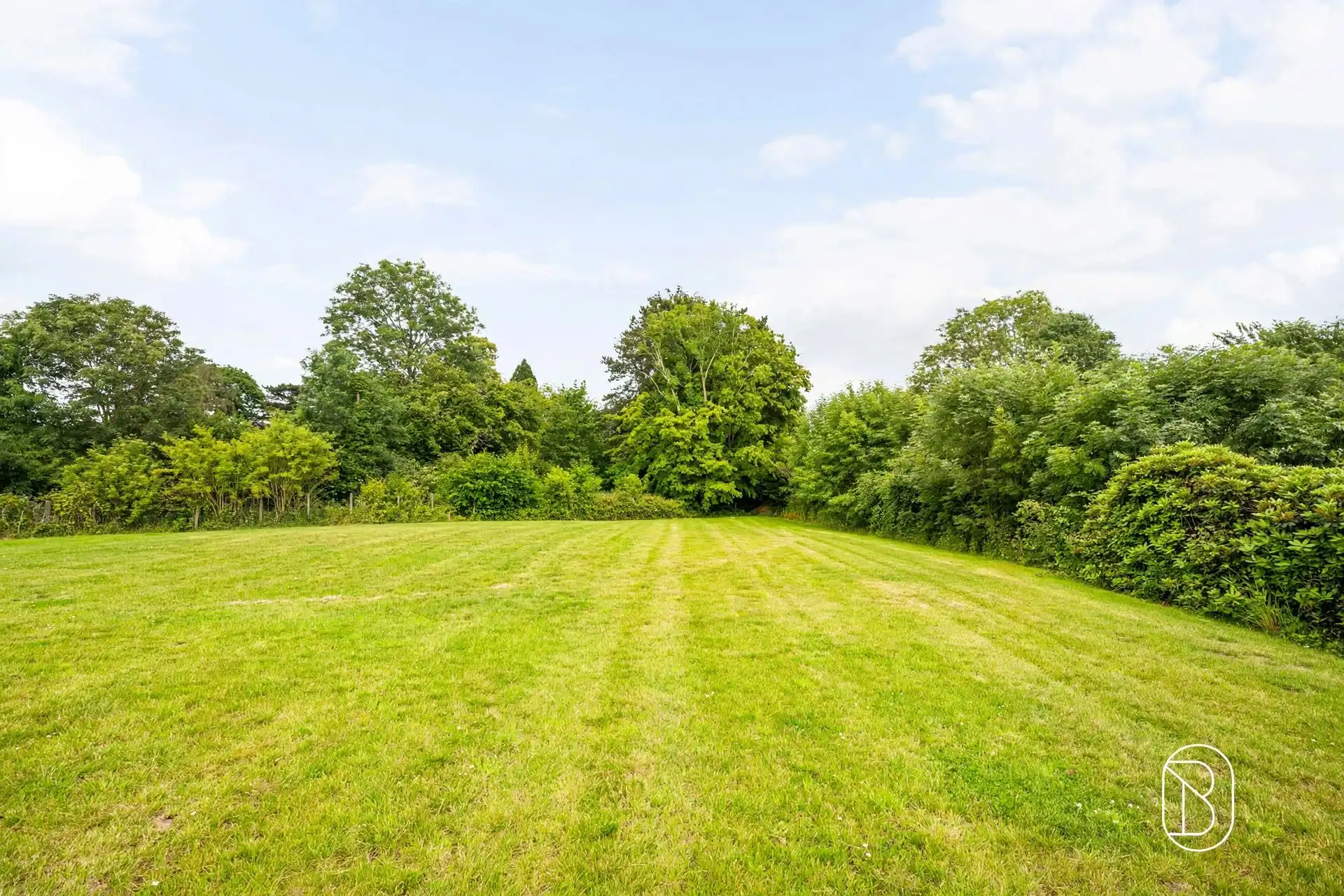 Statige villa met zwembad en uniek uitzicht op 6.401m² foto 6