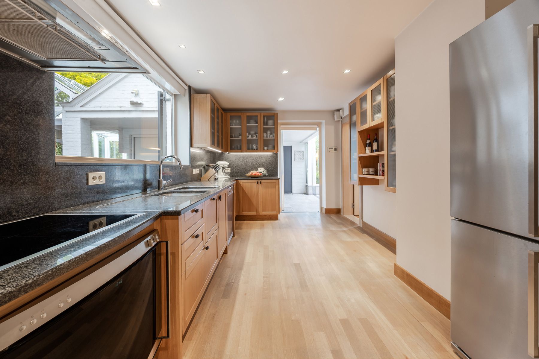 Instapklare, exclusieve manoir met 5 slpks en ruime garage foto 10