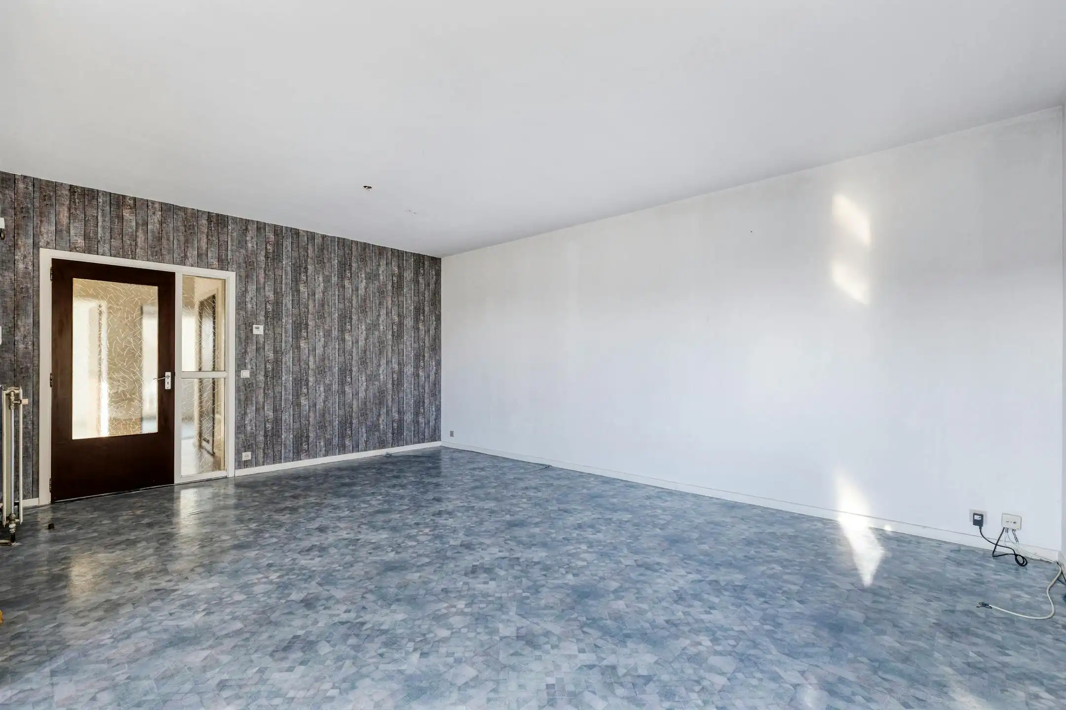Tweeslaapkamerappartement met terras te koop in Merksem foto 5