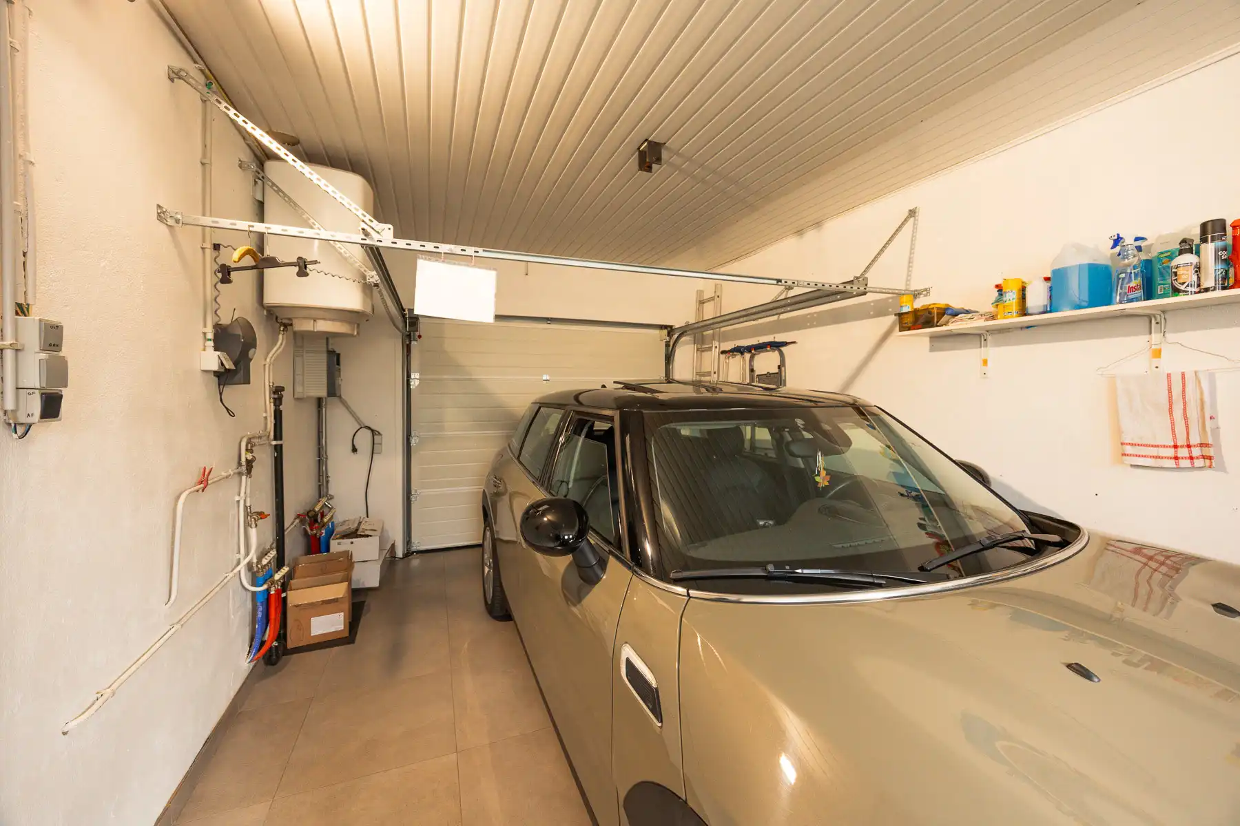 Charmante, uitmuntend onderhouden woning op een ruim perceel foto 24