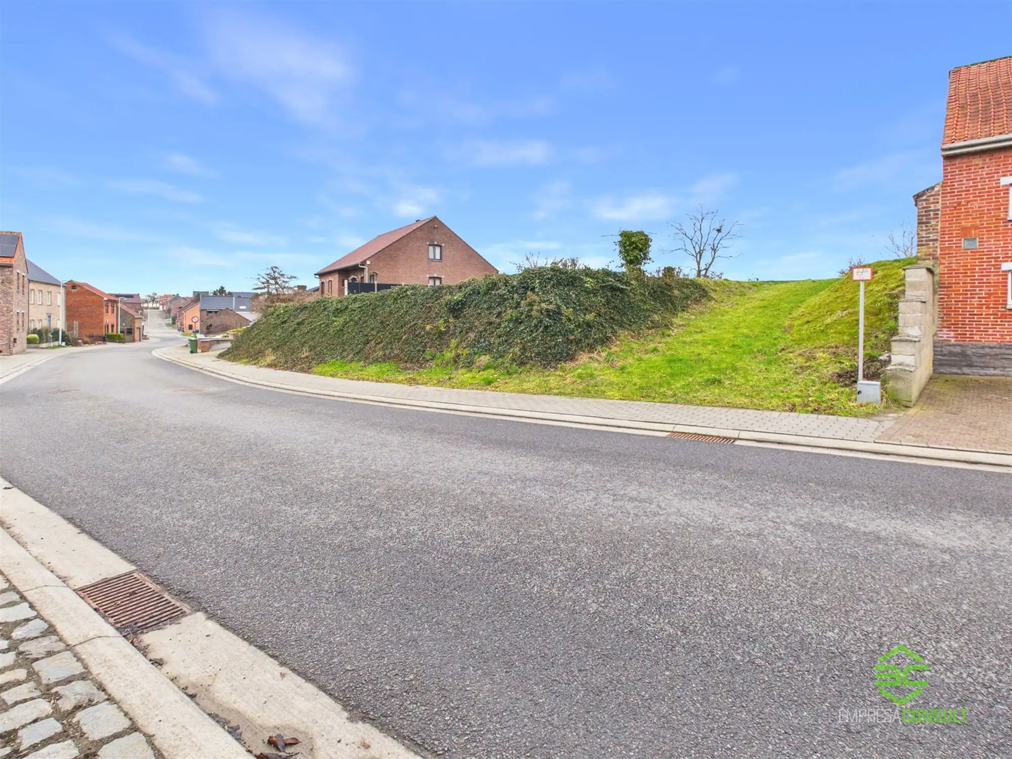 Prachtig gelegen bouwgrond voor een HOB op 5a 48ca! foto 4