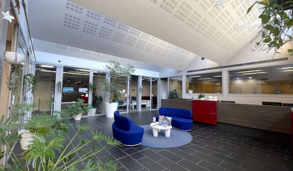 Handelspand te huur in het commercieel centrum van Schoten foto 14