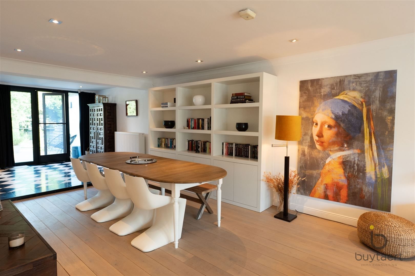 Véél ruimte, terras én tuin: lichtrijk 3 slaapkamer - triplex appartement in hartje Schilde! foto 2