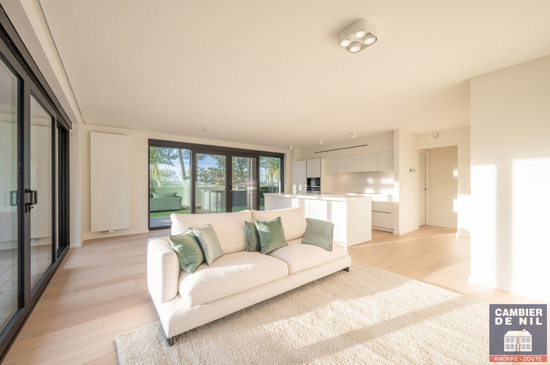 Ongemeubeld tuinappartement met zicht over de Lakeside Paradise foto 7