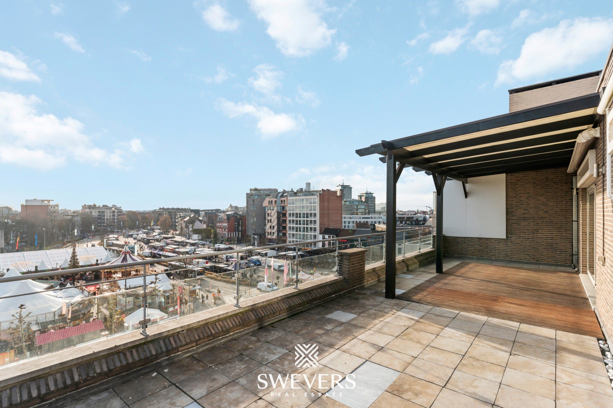 Exclusief duplex penthouse met royale terrassen in het hart van Hasselt foto 31