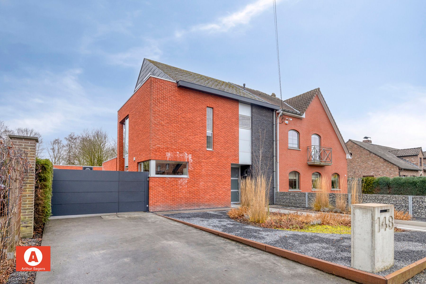 Energiezuinige woning (EPC B), 4 slaapkamers, ZW oriëntatie foto {{pictureIndex}}