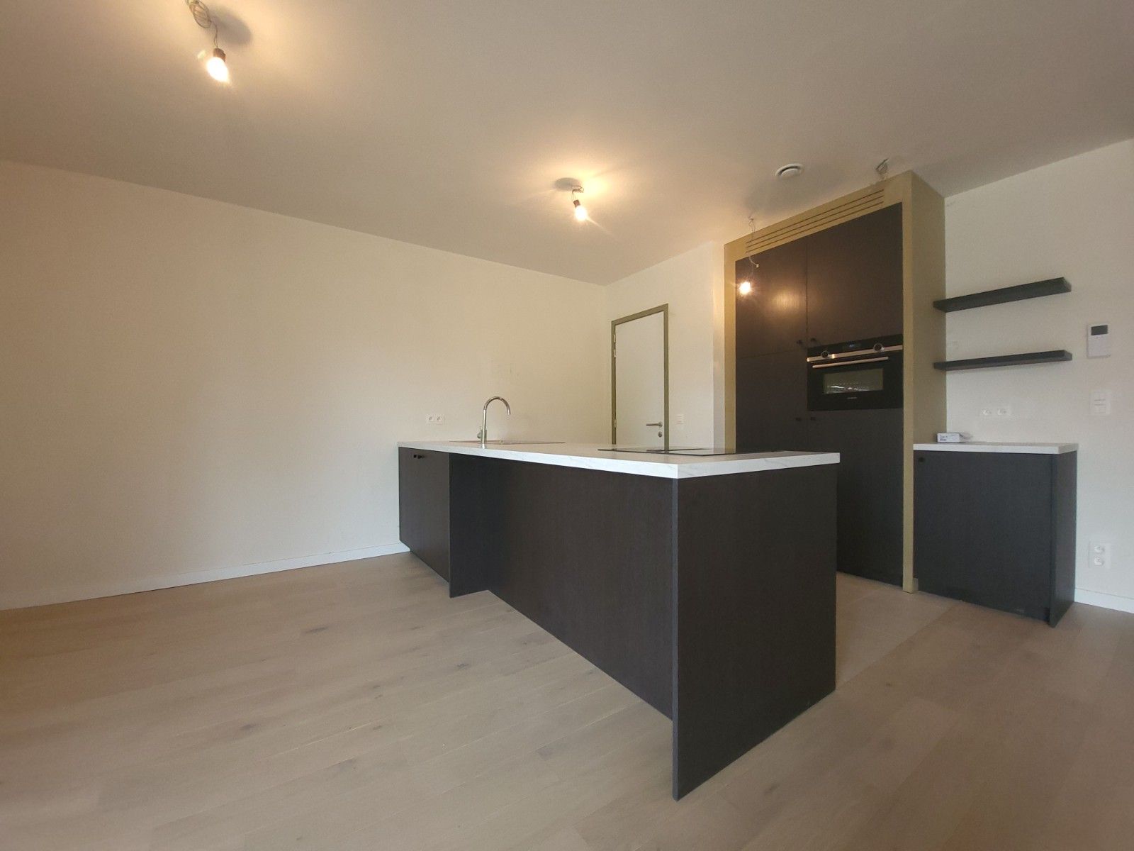 Nieuwbouwappartement in centrum Merelbeke foto 5