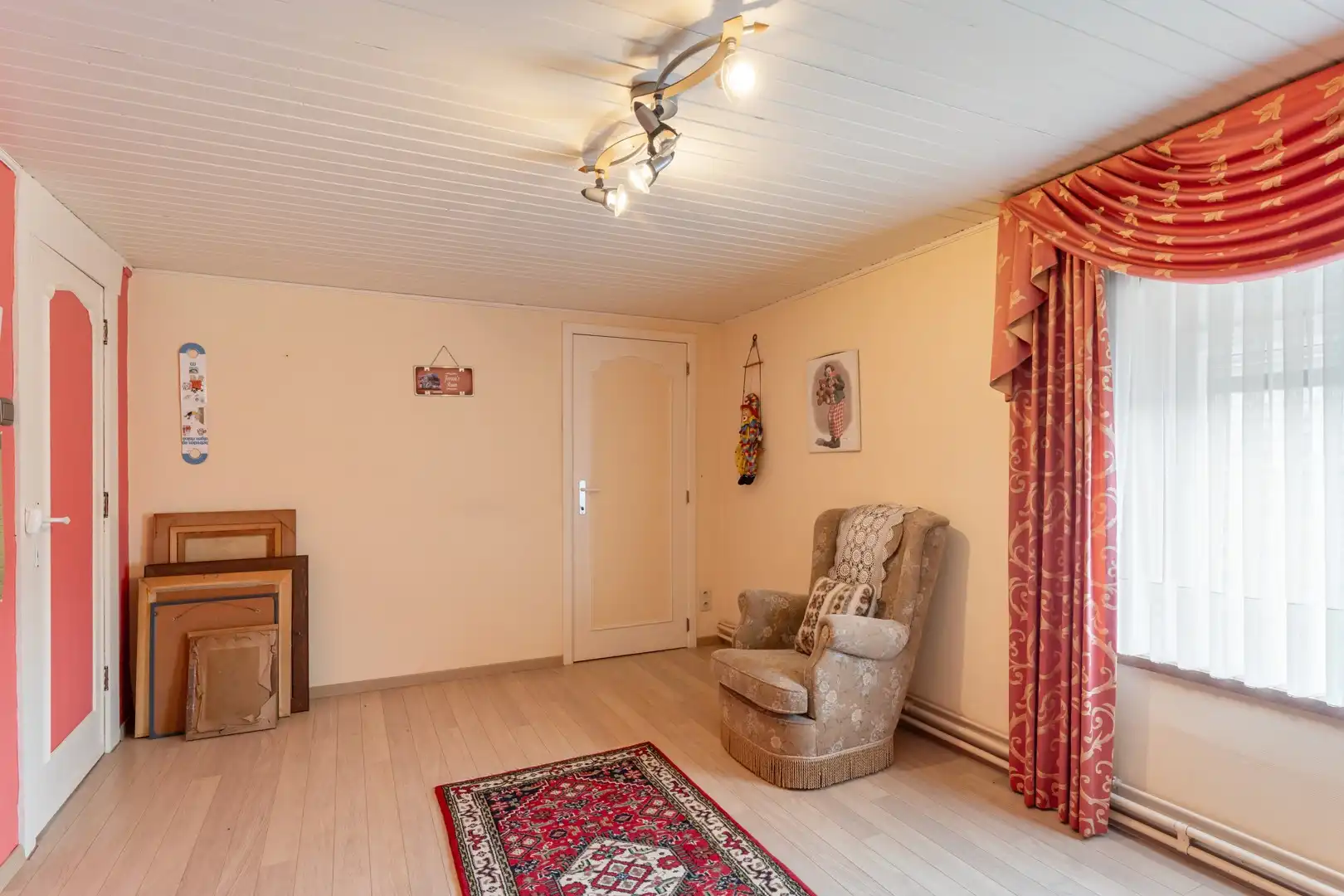 Landelijk wonen in alle rust met ruimte, charme en talloze mogelijkheden foto 19