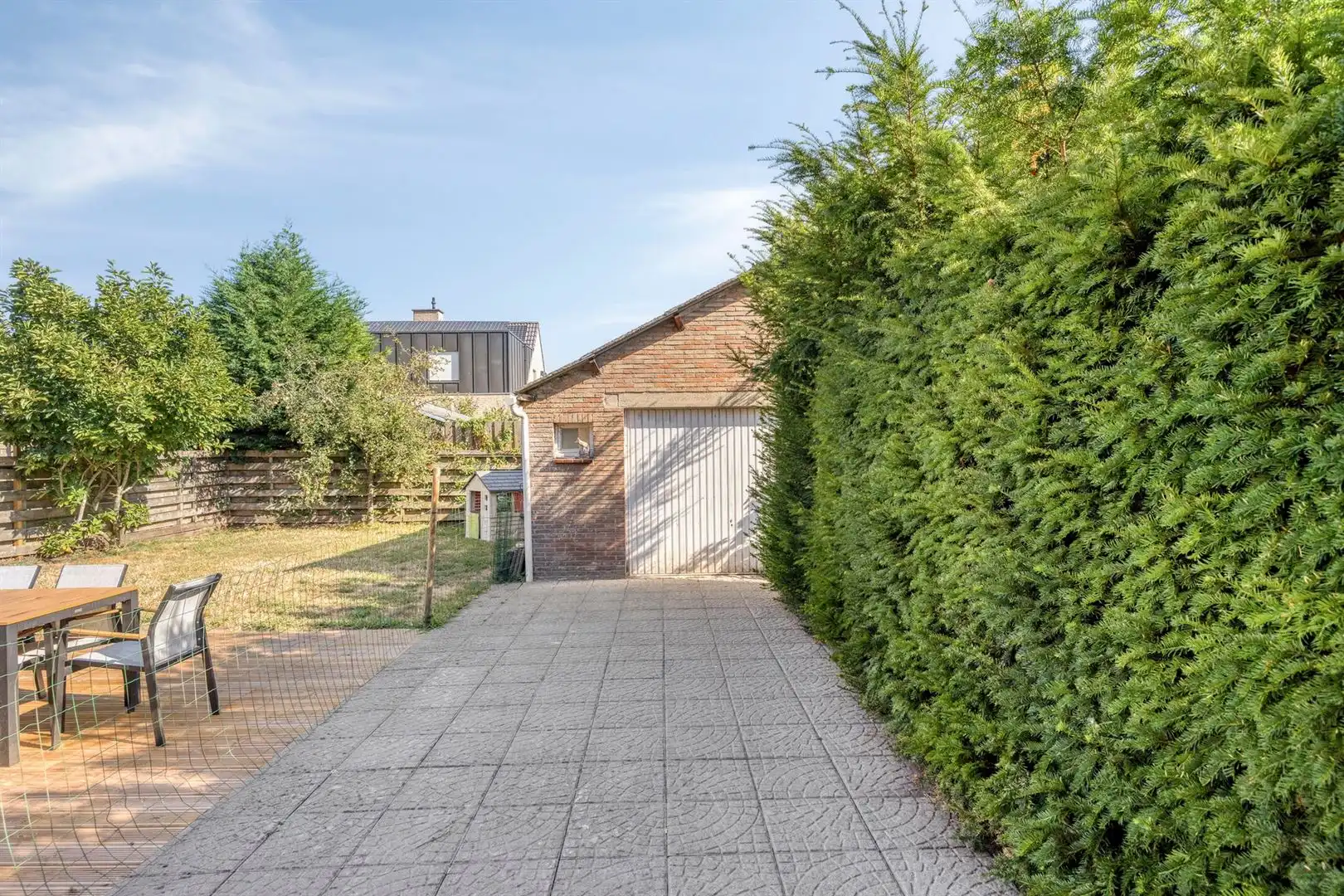 instapklare, hedendaags en stijlvol ingerichte woning met heerlijke tuin en garagebox foto 26