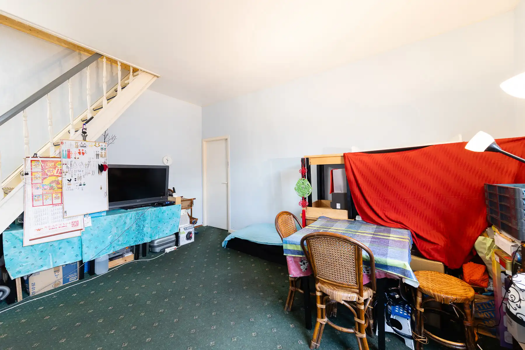 Handelsgelijkvloers (restaurant) met appartement foto 8