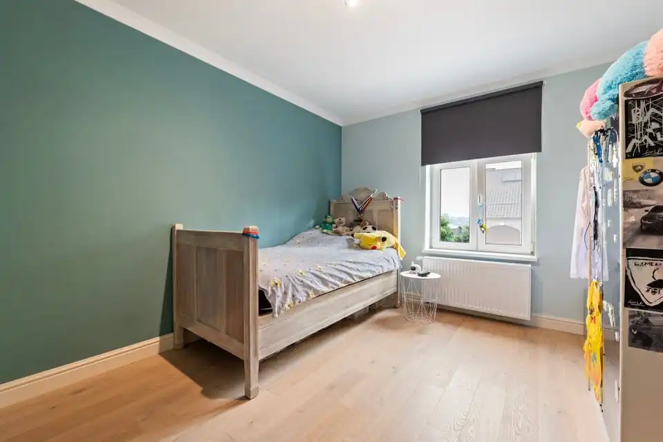 CHARMANTE GEZINSWONING MET 2 SLKS + MOGELIJKHEID TOT 3 SLKS IN HET LANDELIJKE GINGELOM foto 26