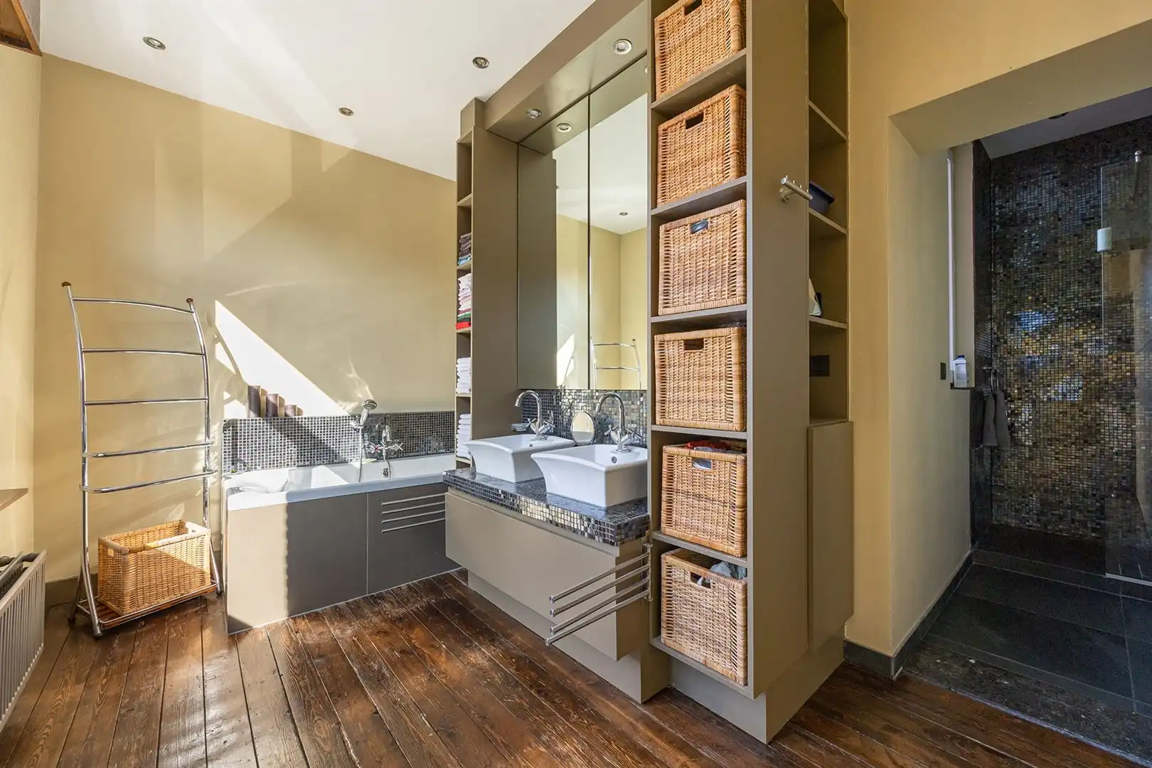 Ruime burgerwoning in Ekerse dorpskern foto 14