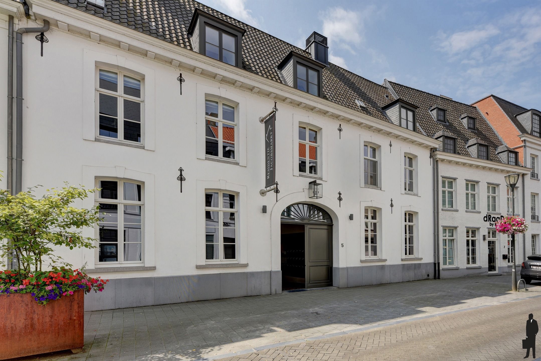 Stijlvol appartement met 3 slpks, 2 badks en zuidterras foto 2